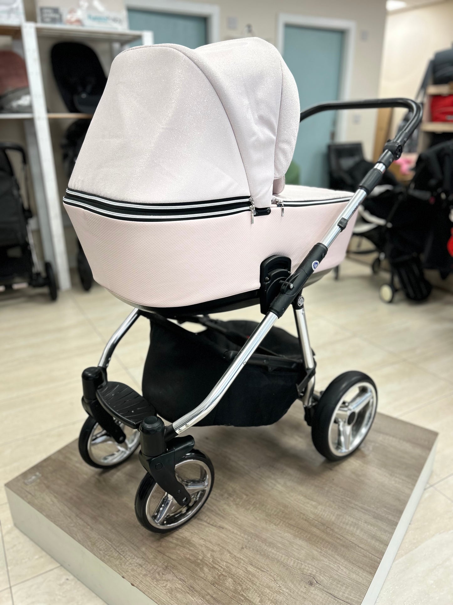 Mee-Go Santino Travel System – Fairy Dust