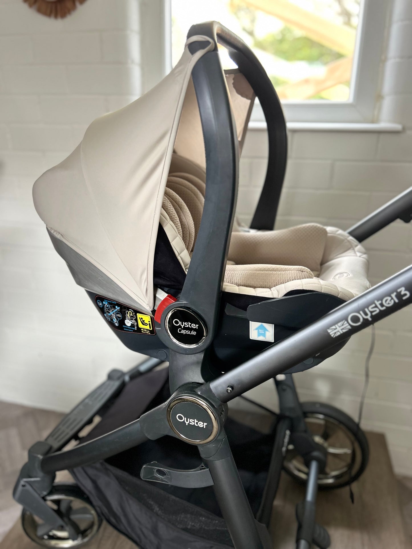 BabyStyle Oyster 3 - Vanilla - Full Travel System