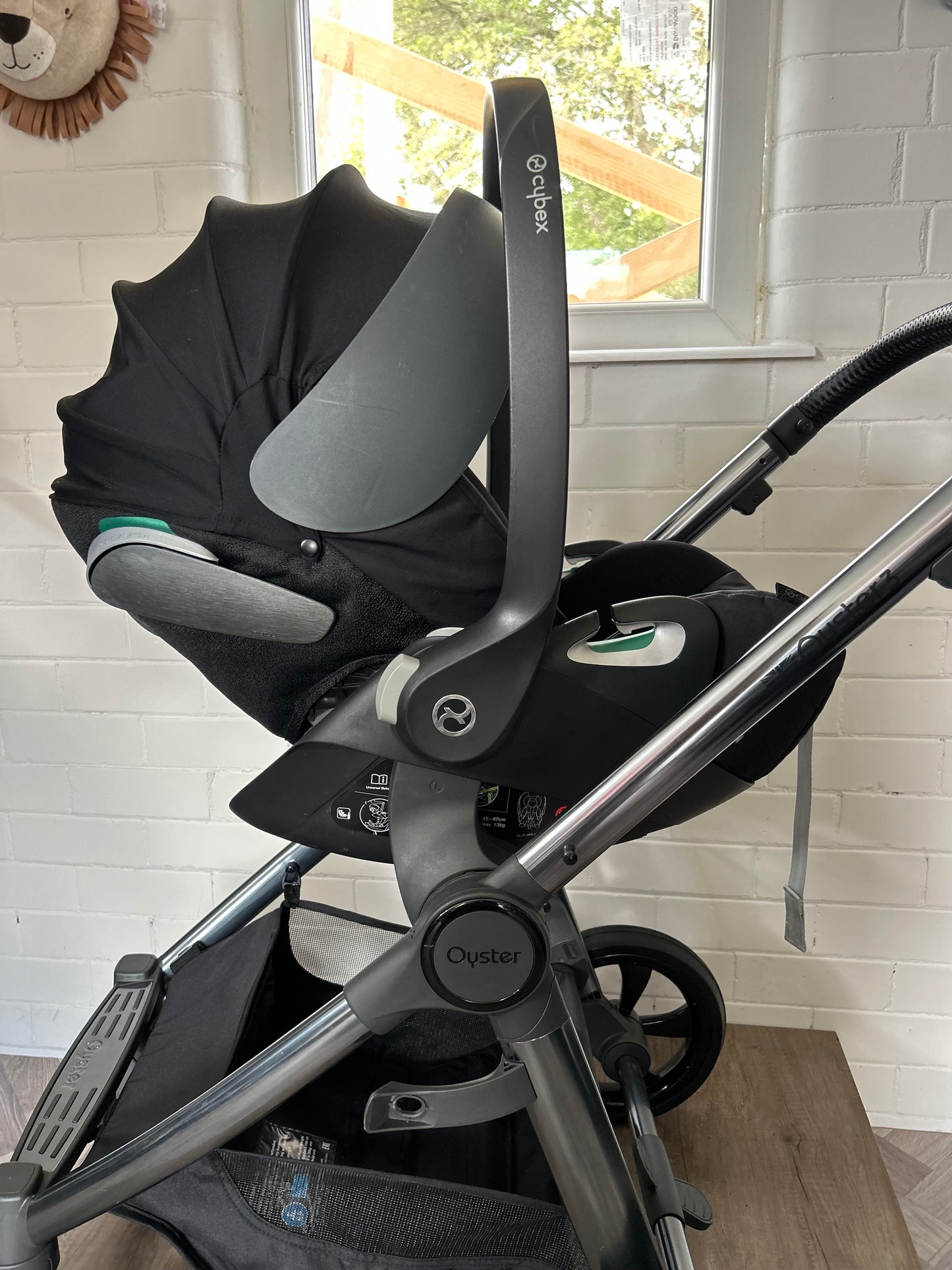 BabyStyle Oyster 3 - Black Olive - Full Travel System