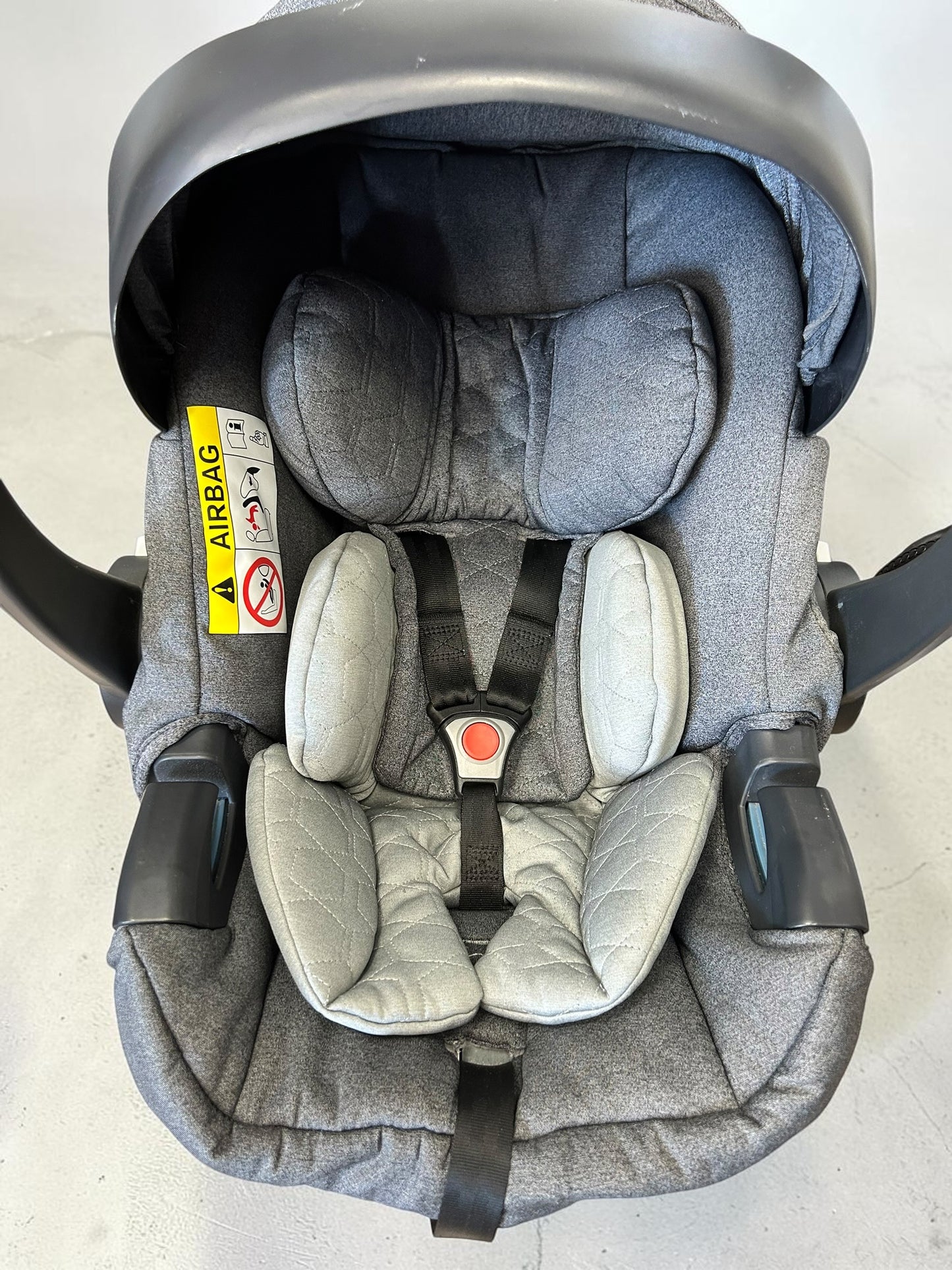 Egg2 Travel System - Monument Grey