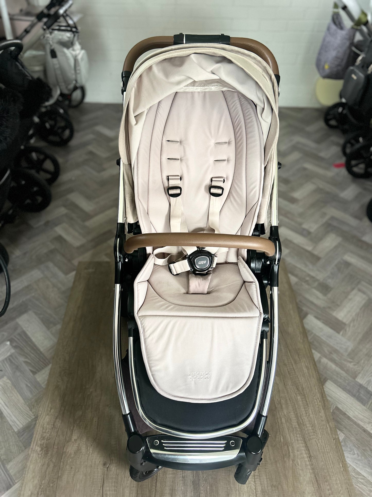 Mamas & Papas Flip XT3 Travel System - Biscuit
