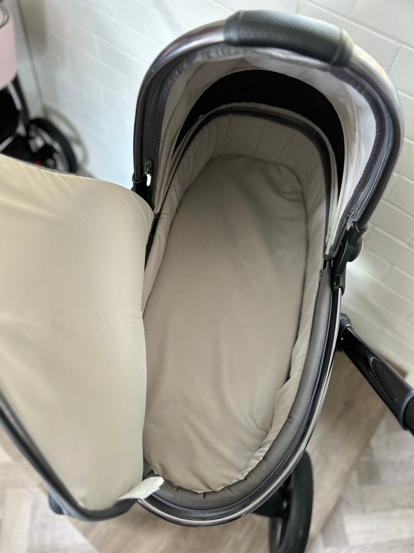 Egg2 - Jurassic Grey - 3 in 1 Travel System