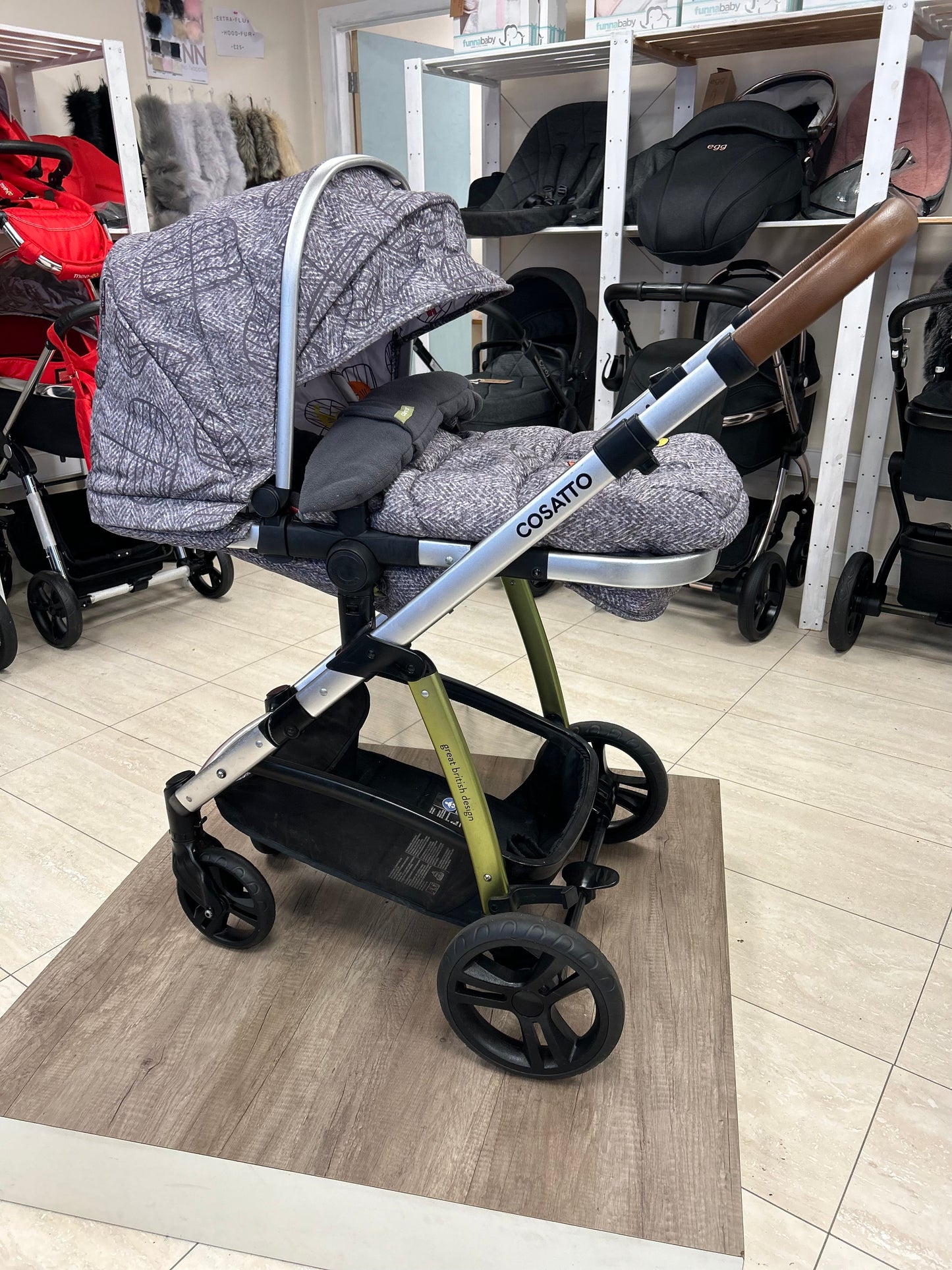 Cosatto Wow - Dawn Chorus - 3 in 1 Travel System
