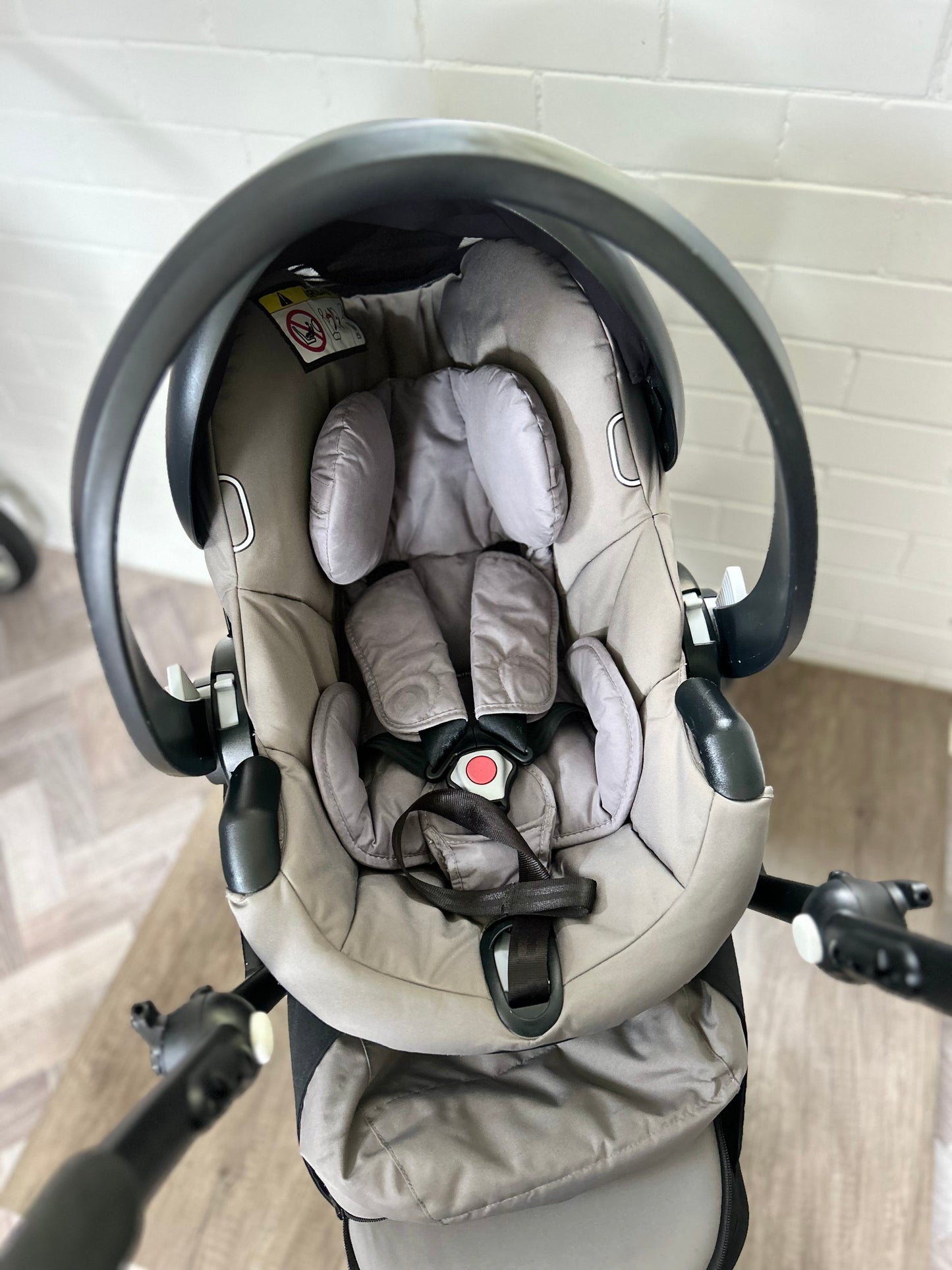 Babyzen YoYo 3 in 1 Travel System in Grey/Black