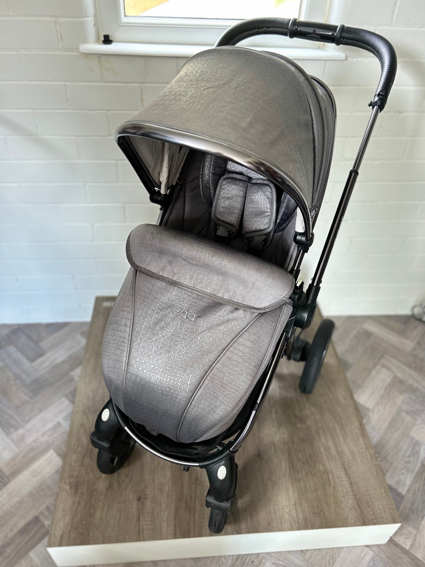 Egg2 - Jurassic Grey - 3 in 1 Travel System