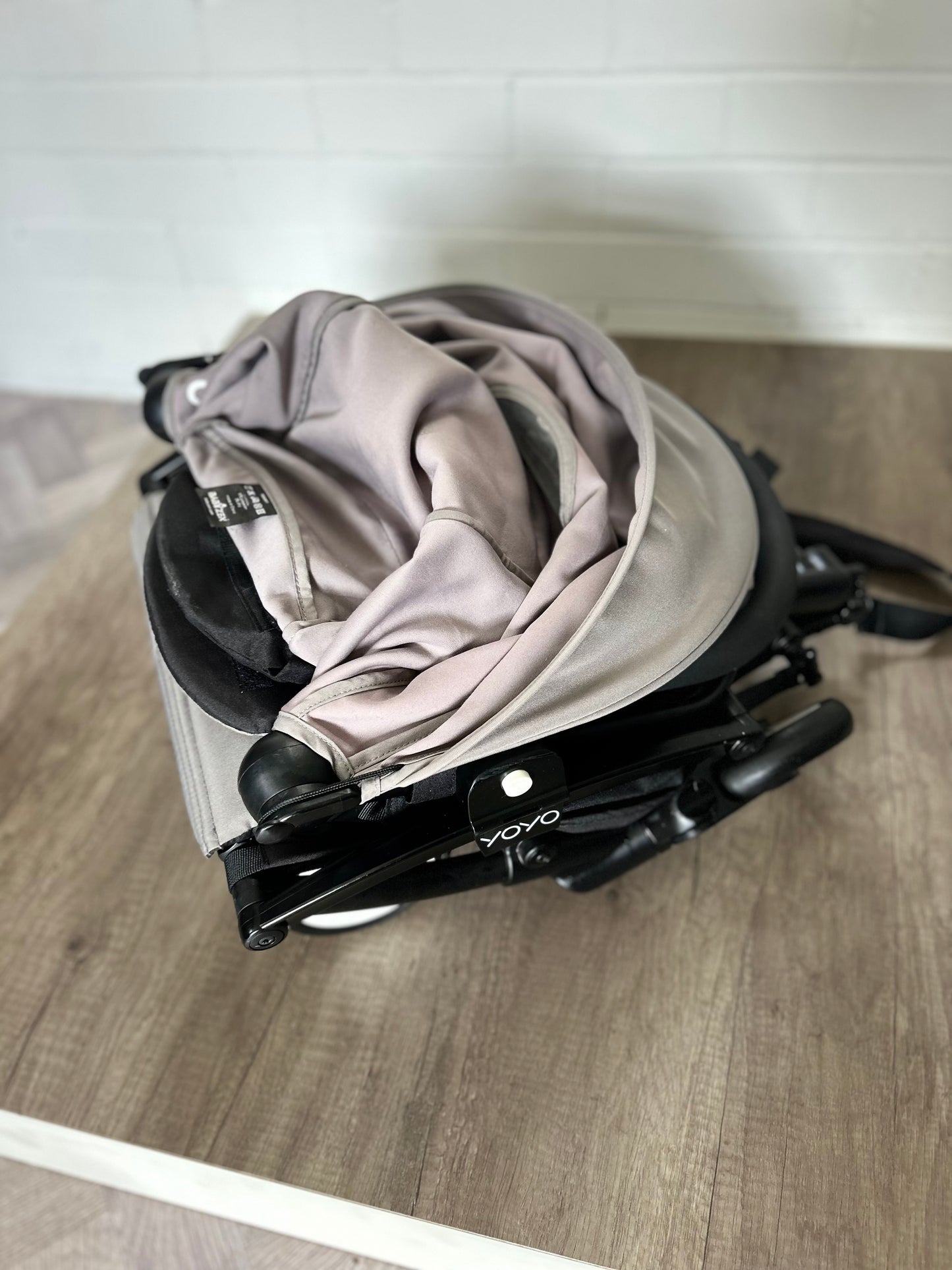 Babyzen YoYo 3 in 1 Travel System in Grey/Black