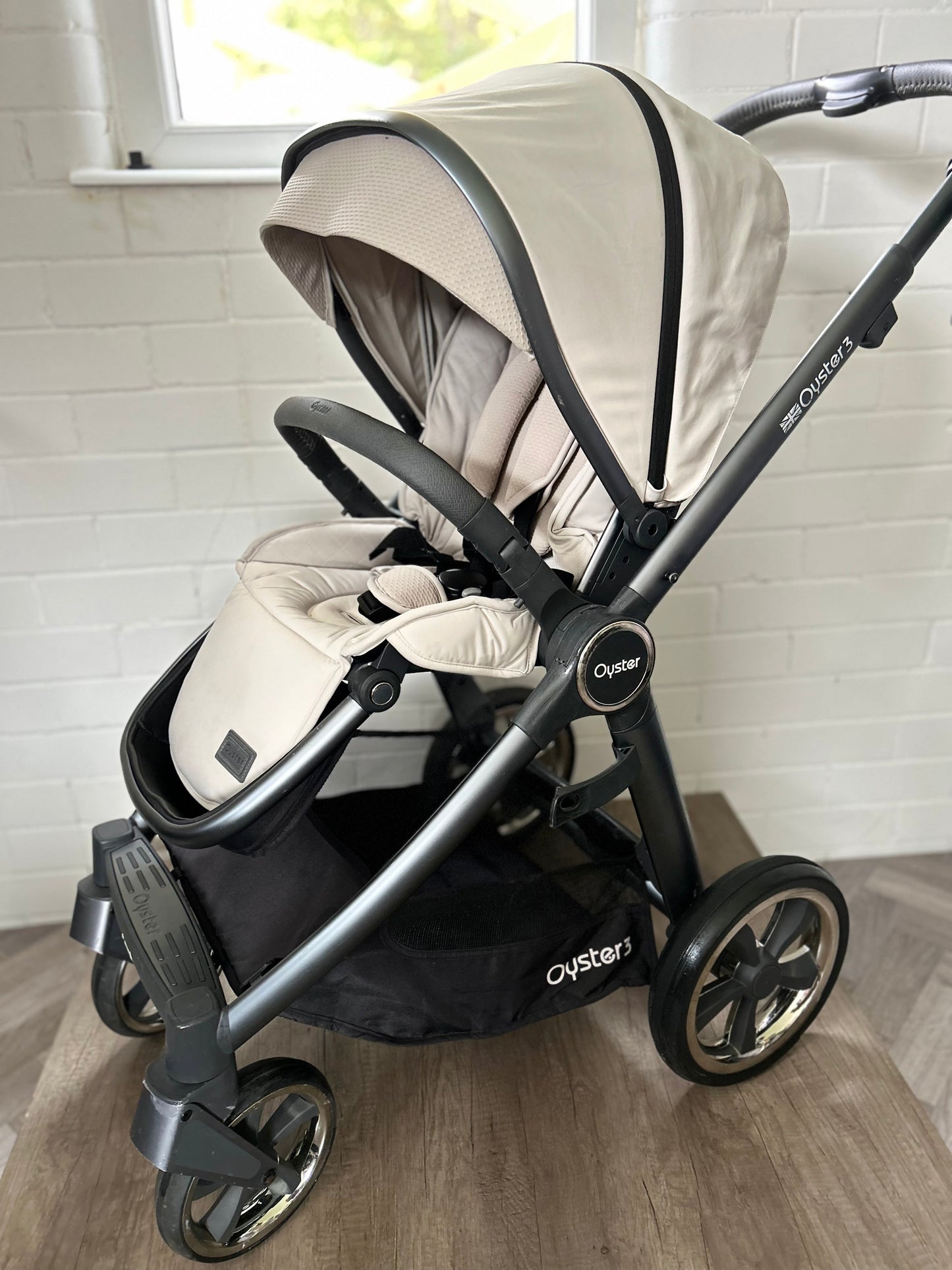 BabyStyle Oyster 3 - Vanilla - Full Travel System