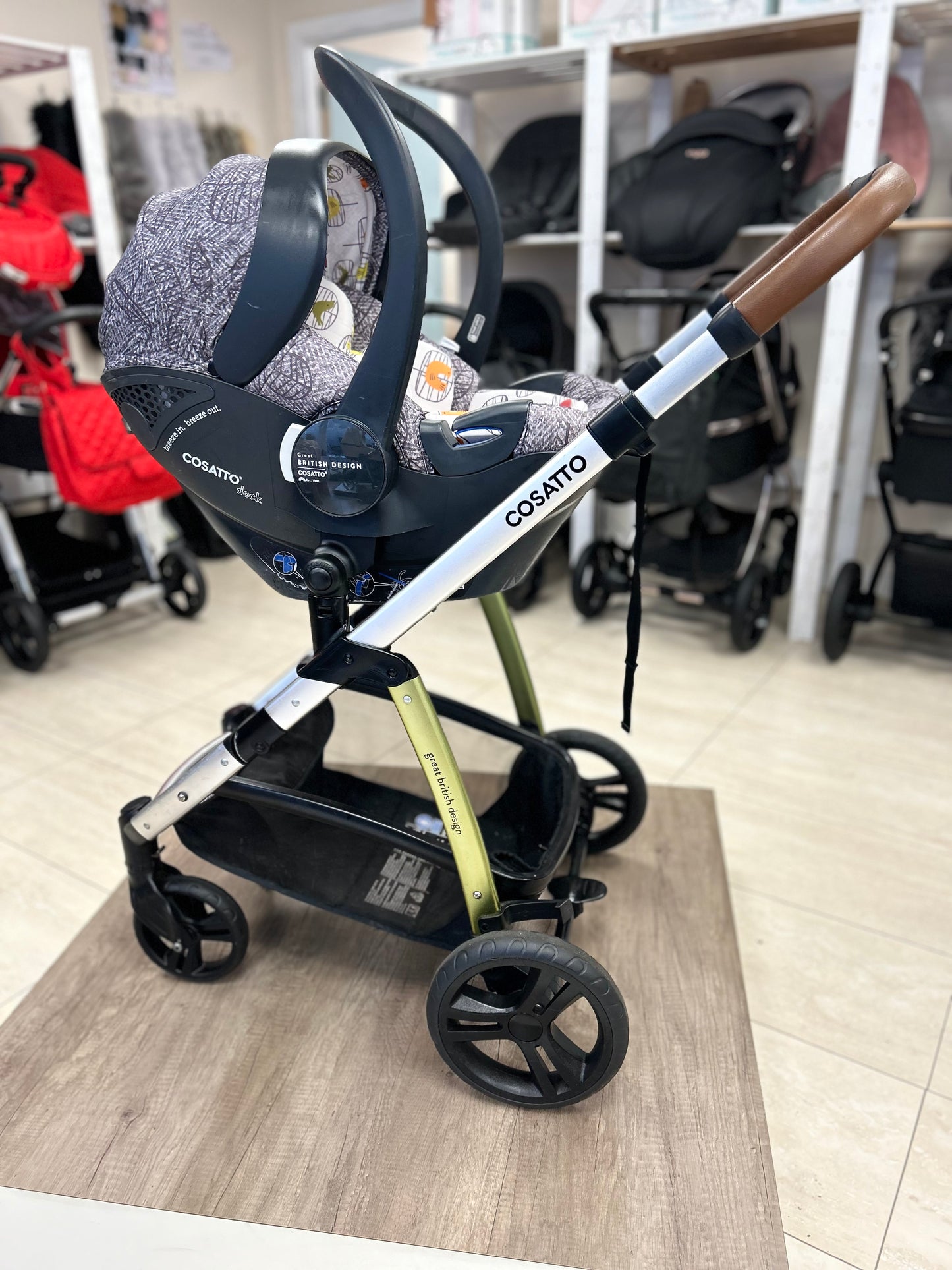 Cosatto Wow - Dawn Chorus - 3 in 1 Travel System