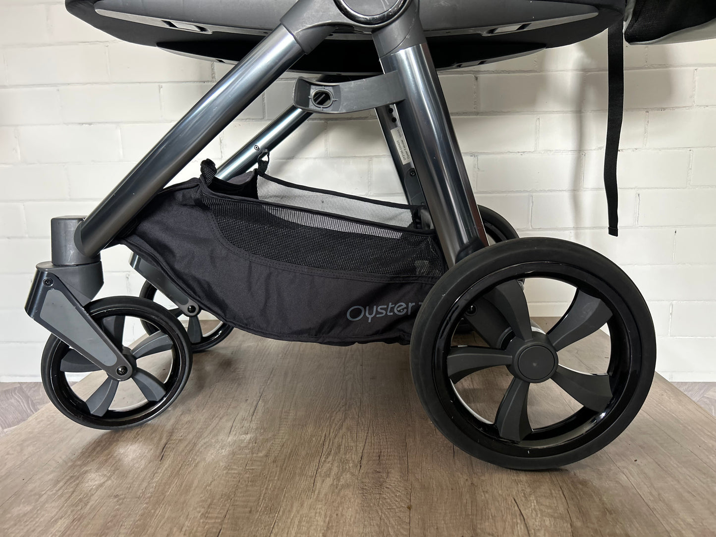 BabyStyle Oyster 3 - Gun Metal / Spearmint