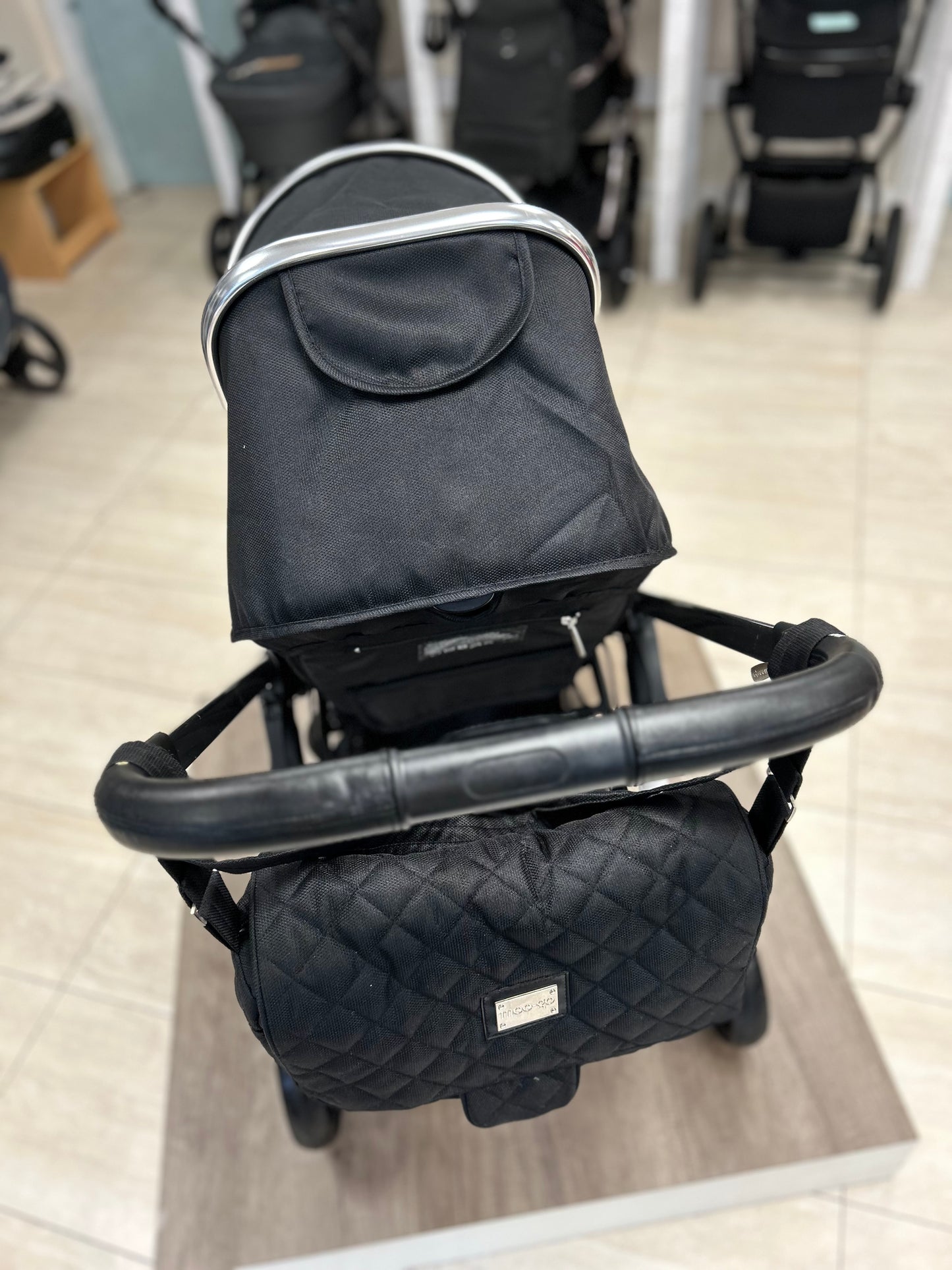 Mee-Go Glide Stroller - Black