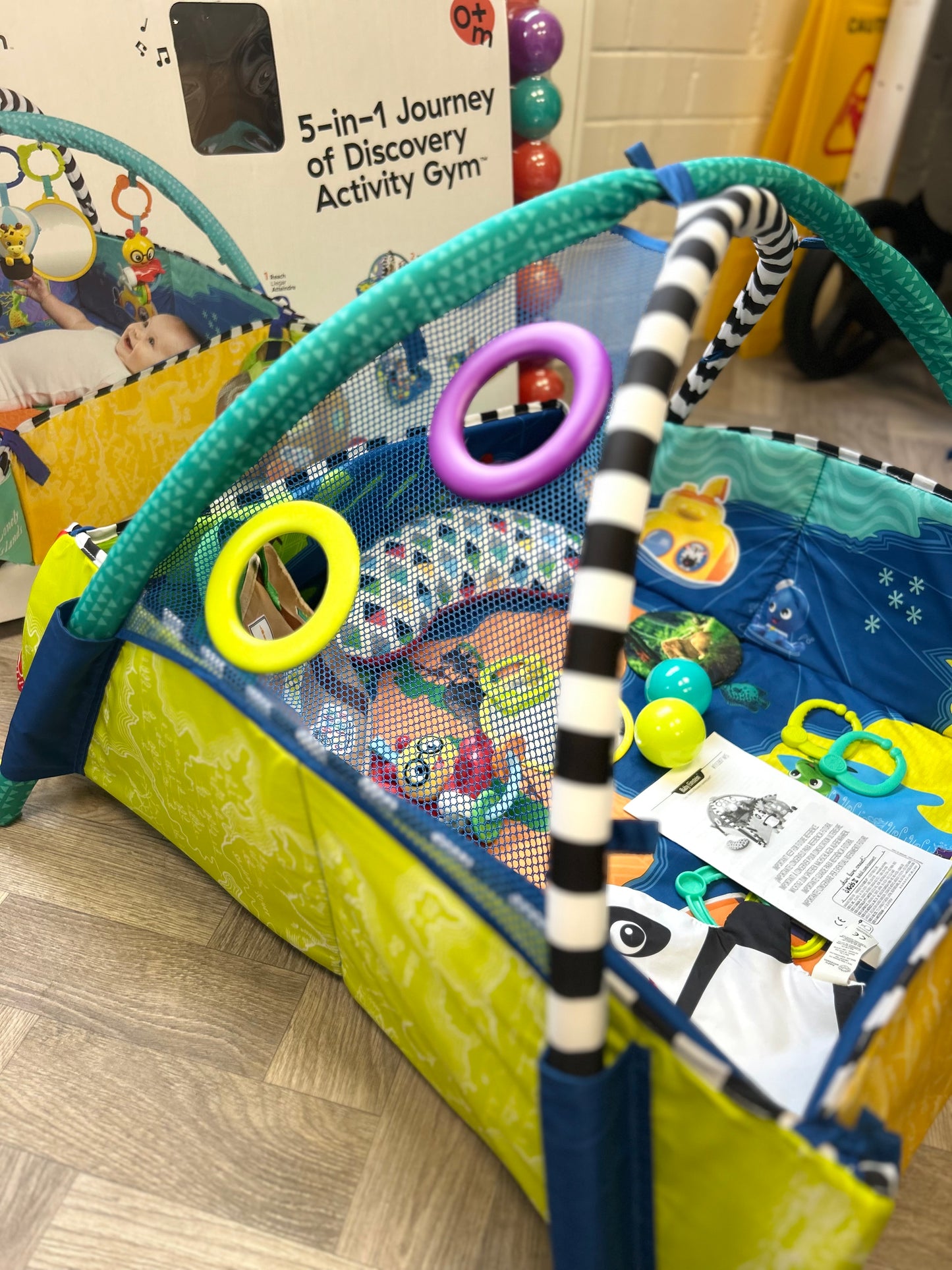 Baby Einstein, Patch 5-in-1 Colour Playspace Activity Play Gym & Ball Pit