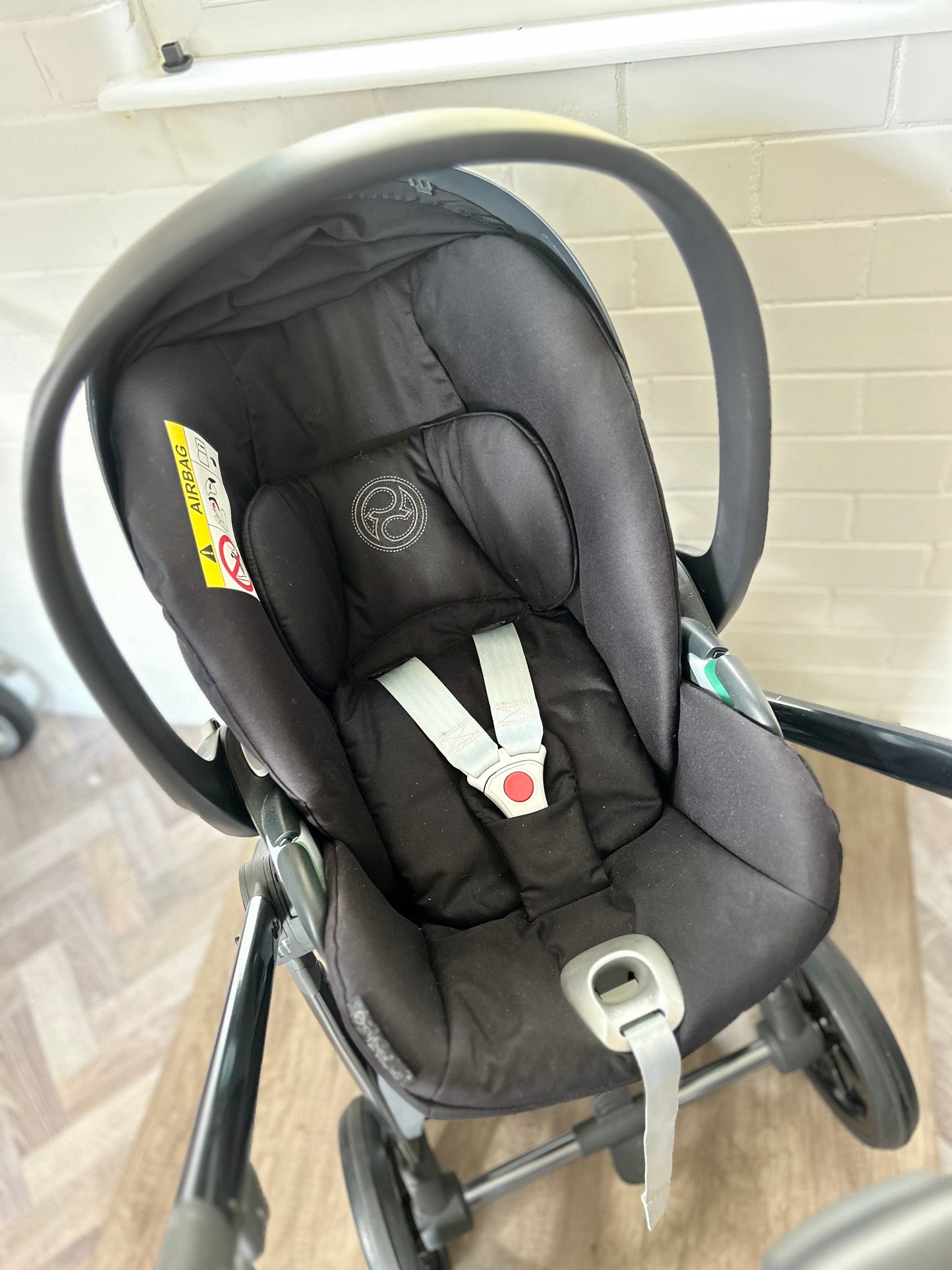 BabyStyle Oyster 3 - Black Olive - Full Travel System
