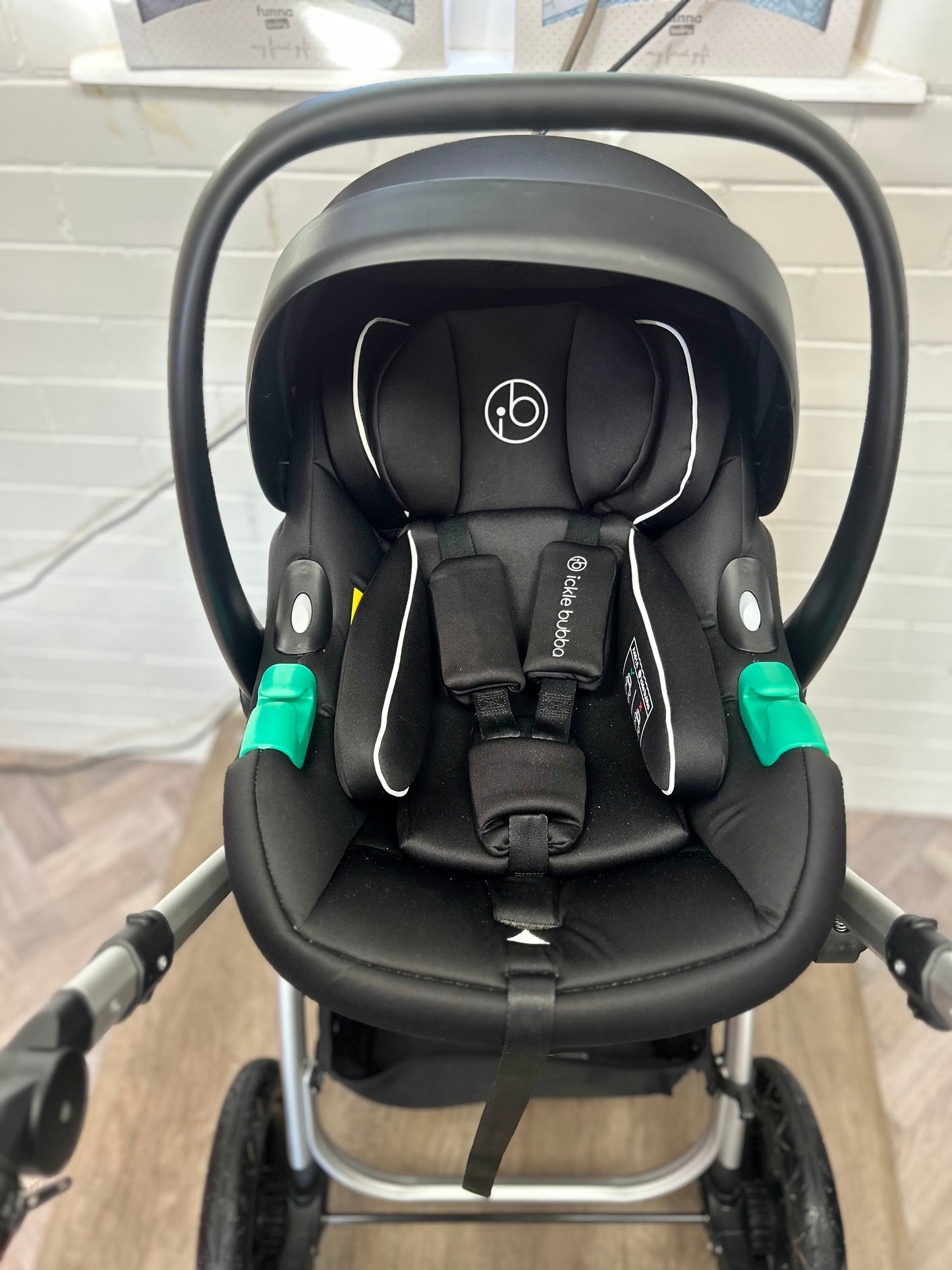 Ickle Bubba Stomp Luxe - Desert - 3 in 1 Travel System