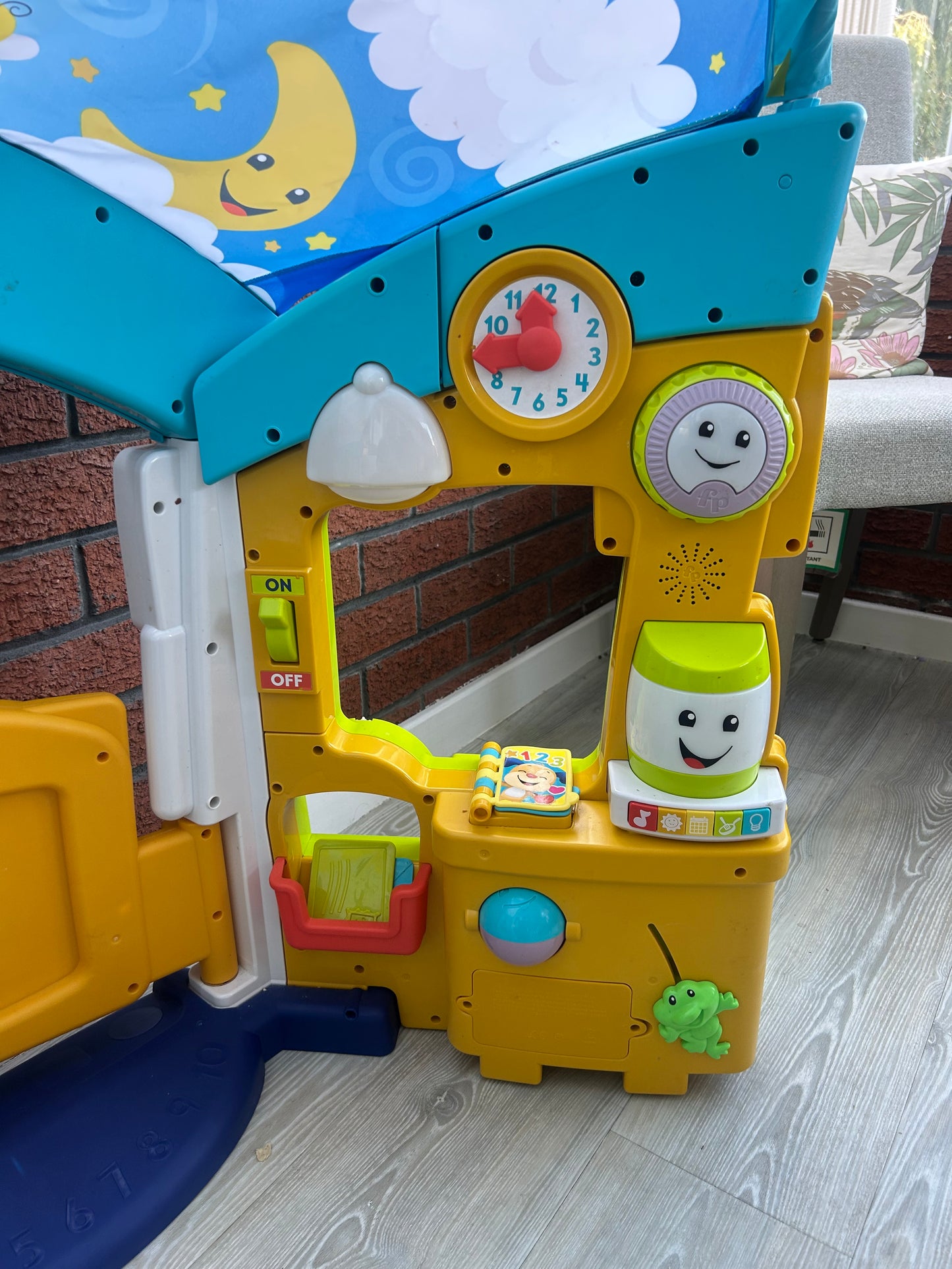 Fisher-Price Laugh & Learn Smart Learning Home
