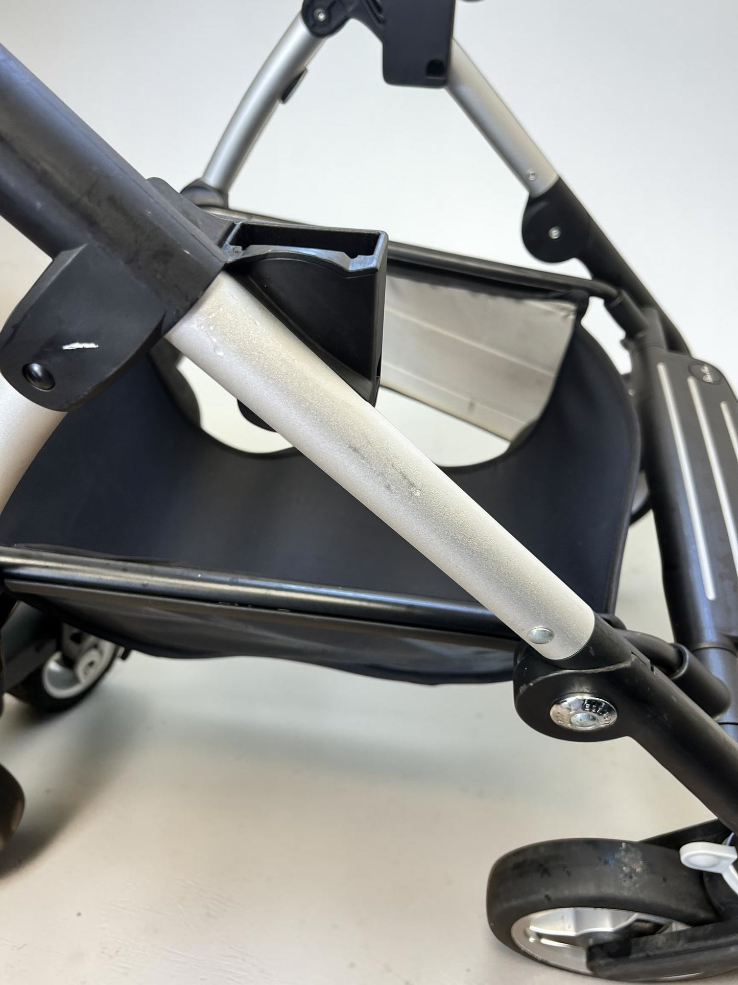 Silver Cross Wayfarer Chassis