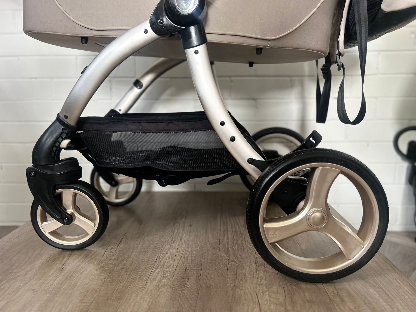 Babystyle Egg 2 Feather 2 in 1 Travel System
