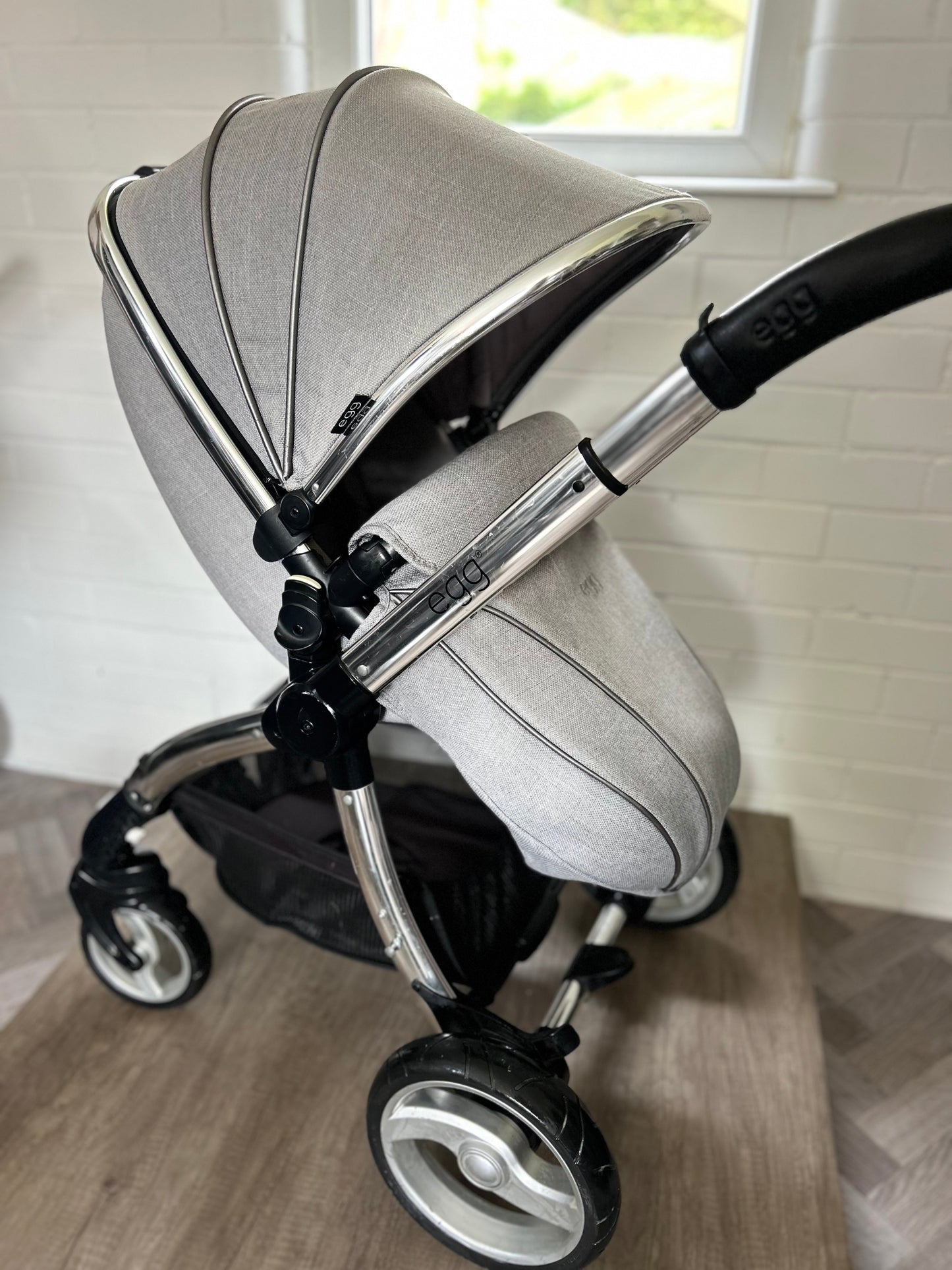 Egg Stroller 3 in 1 - Platinum