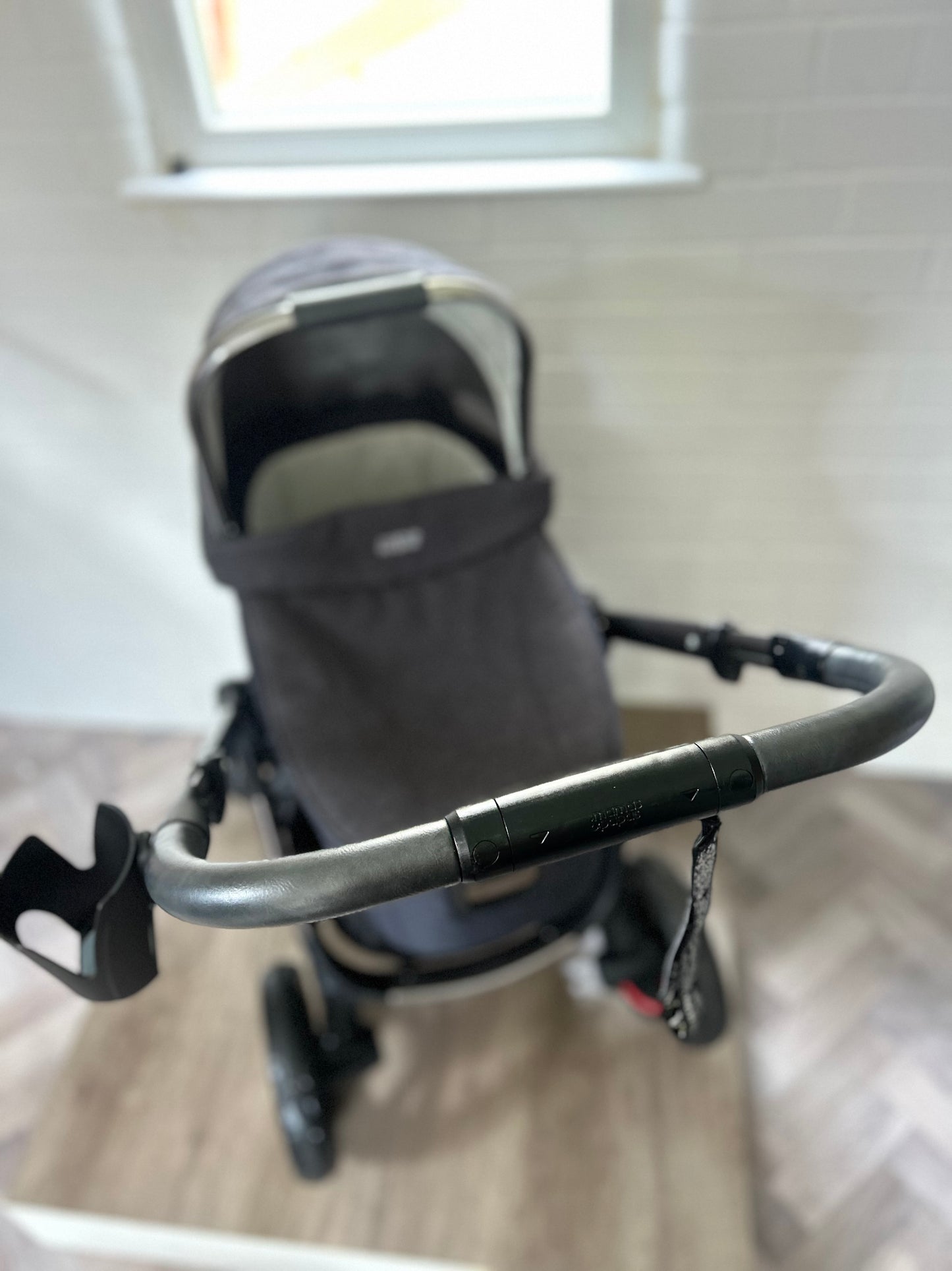 Mamas And Papas Ocarro Pushchair & Carrycot - Navy Classic