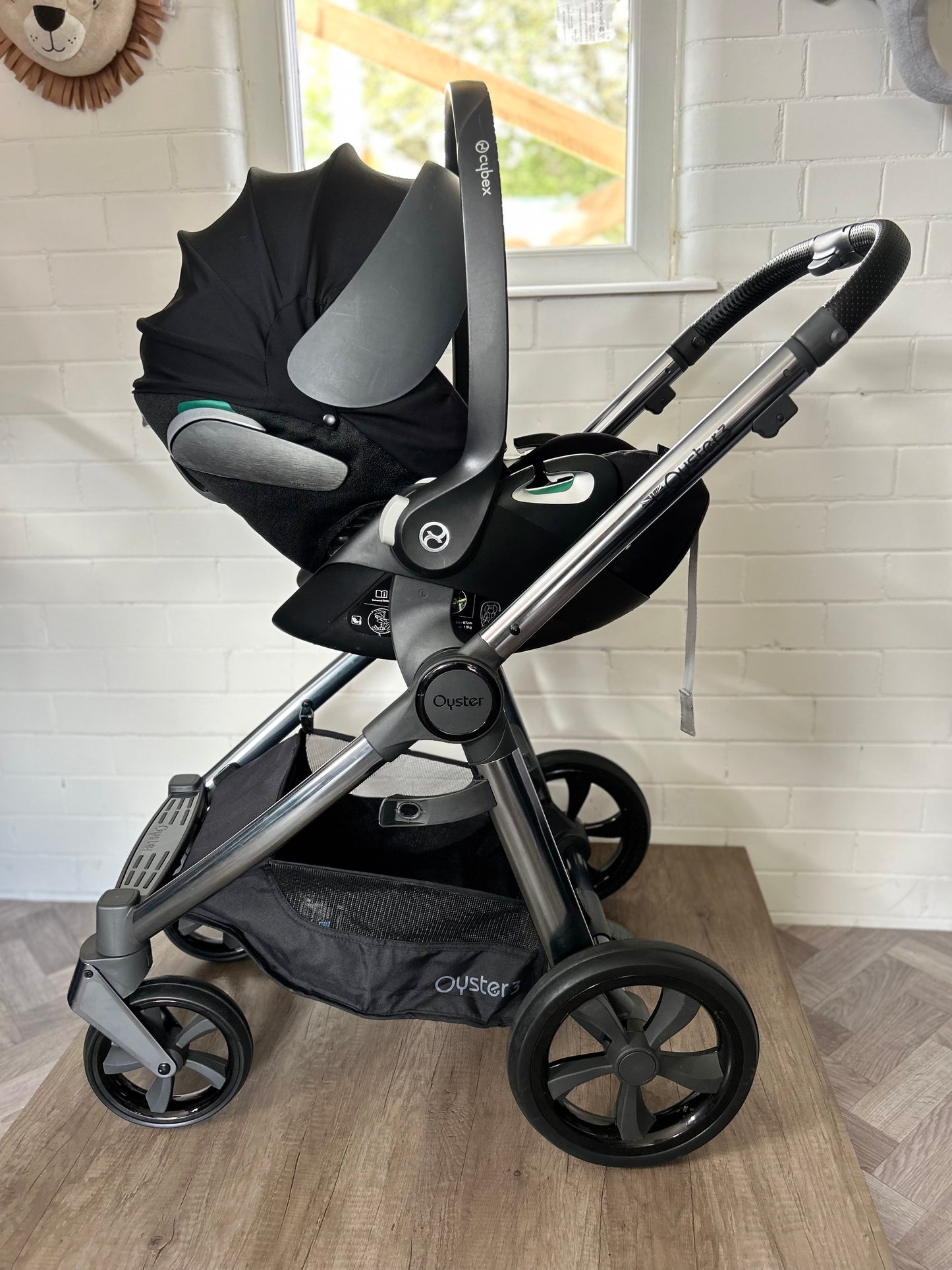 BabyStyle Oyster 3 - Black Olive - Full Travel System