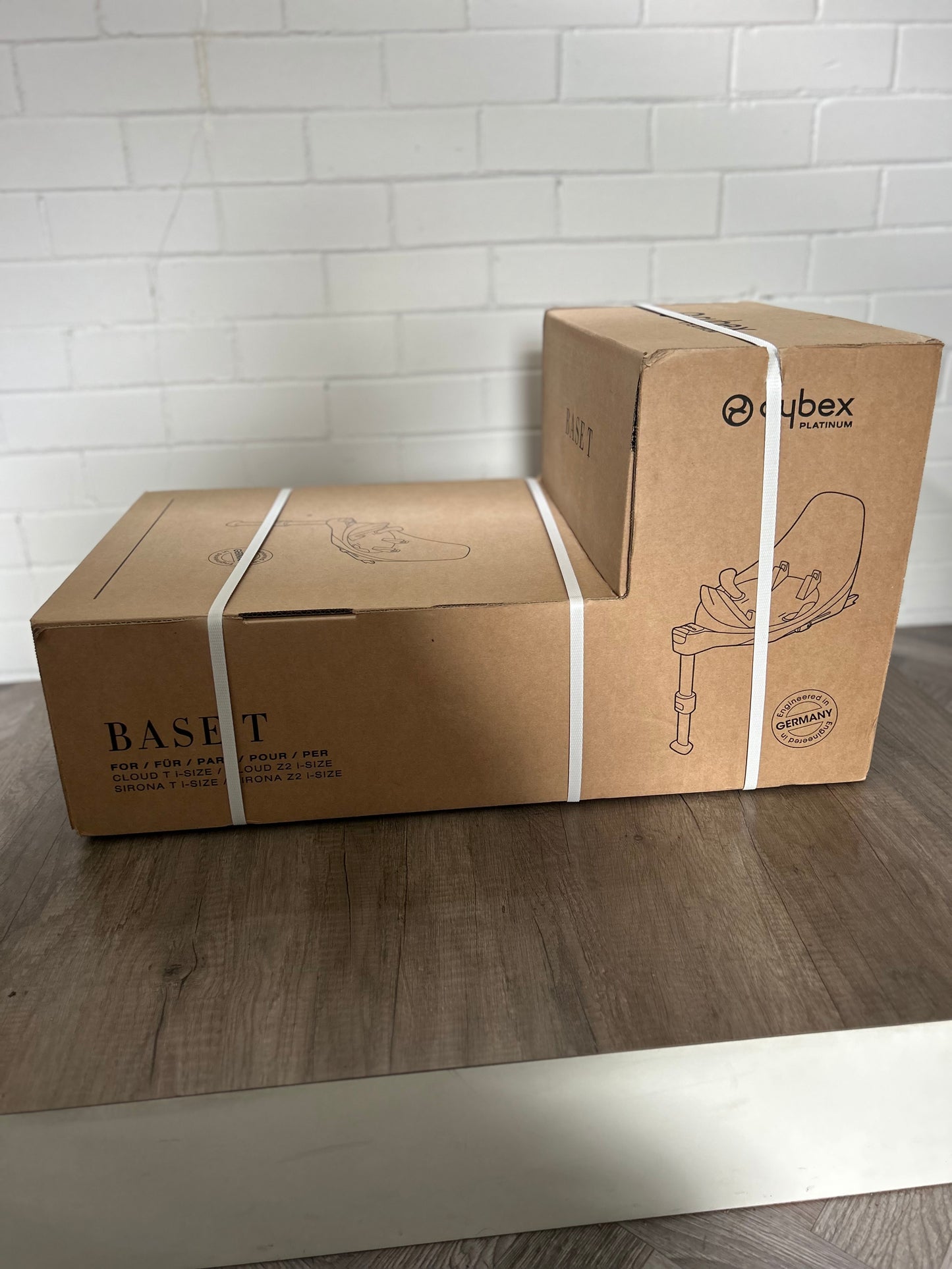 Cybex Base T 360° Rotating ISOFIX Car Seat Base - Black