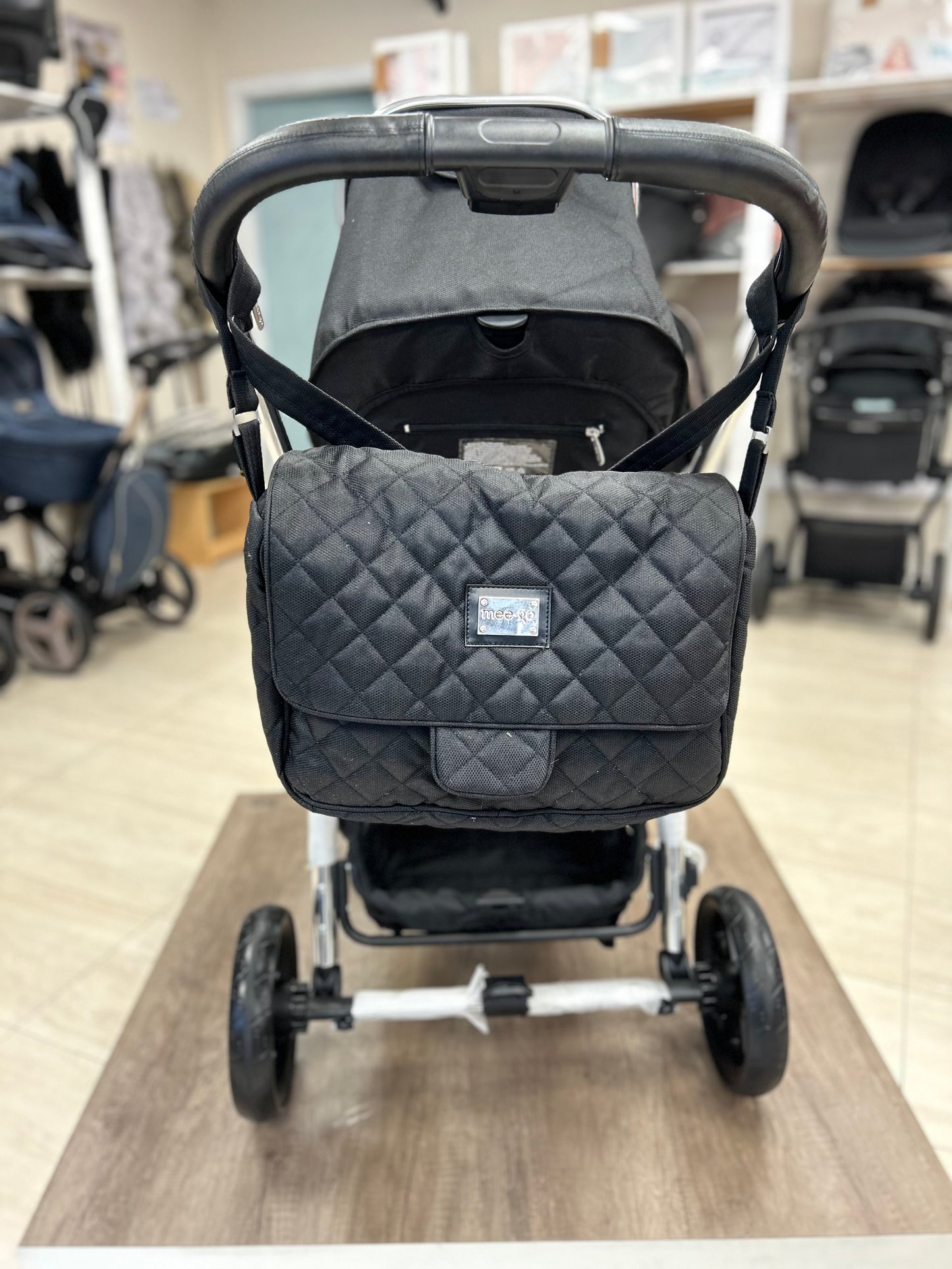 Mee-Go Glide Stroller - Black