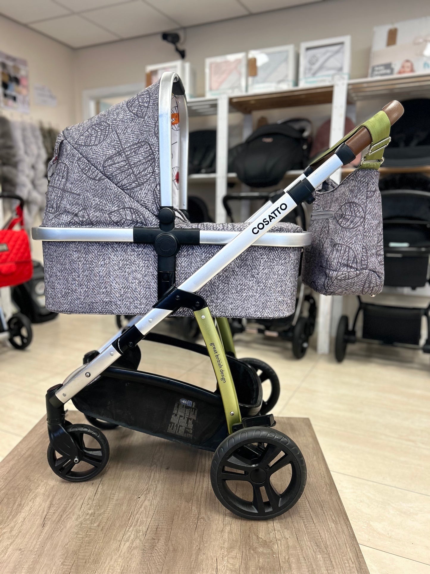 Cosatto Wow - Dawn Chorus - 3 in 1 Travel System