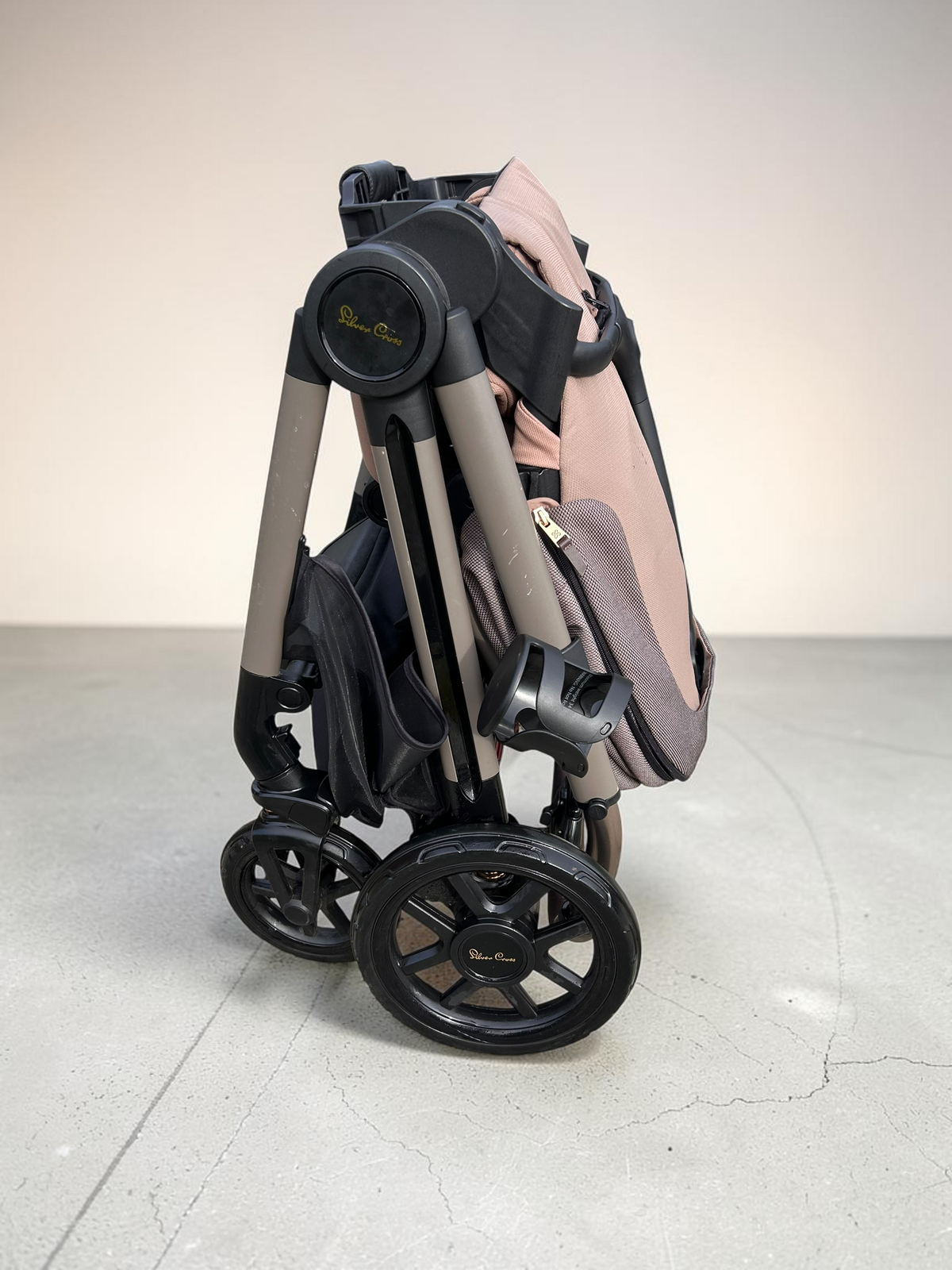 Silver Cross Reef – Earth 2-in-1 Travel System