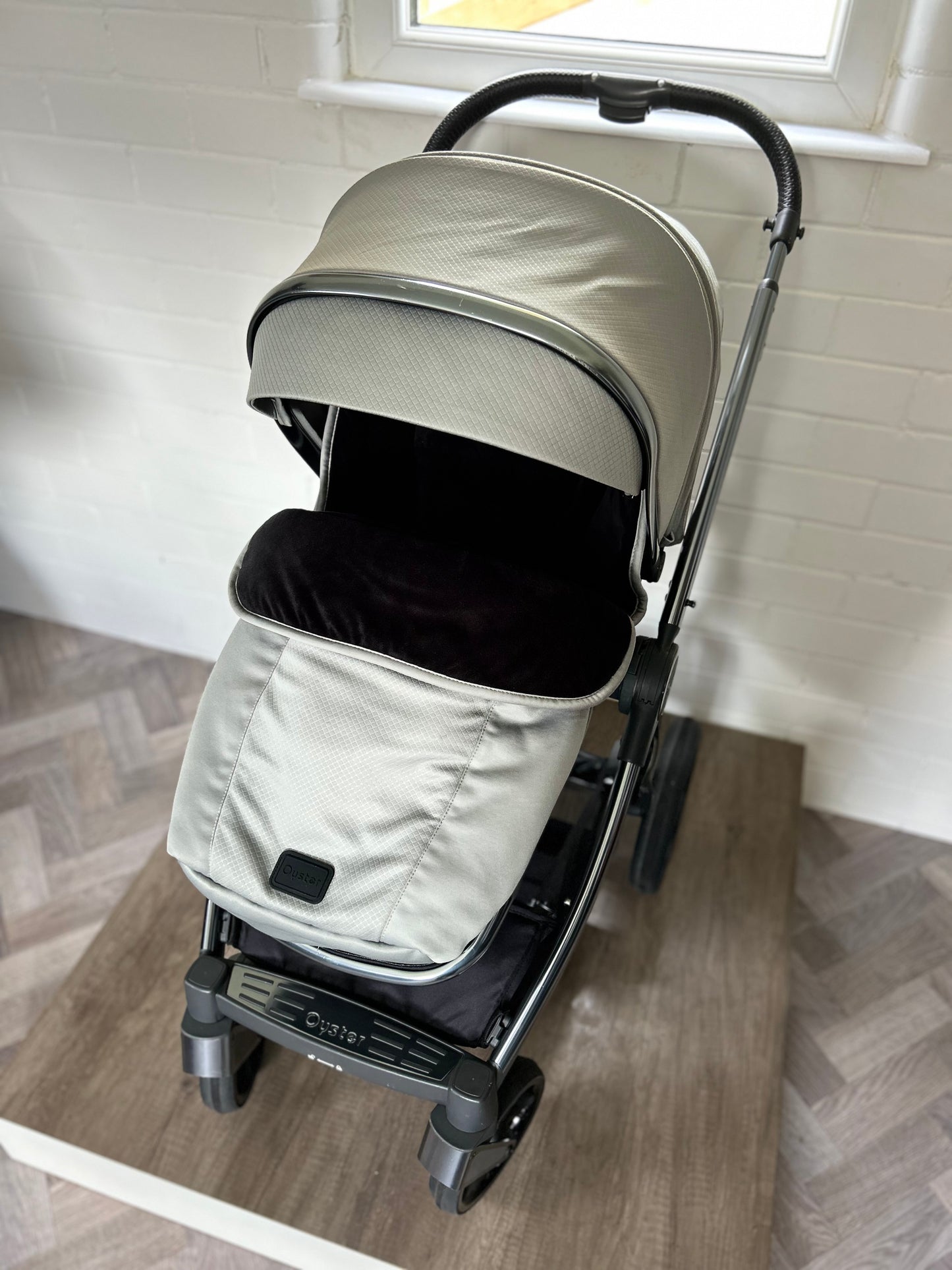BabyStyle Oyster 3 - Gun Metal / Spearmint