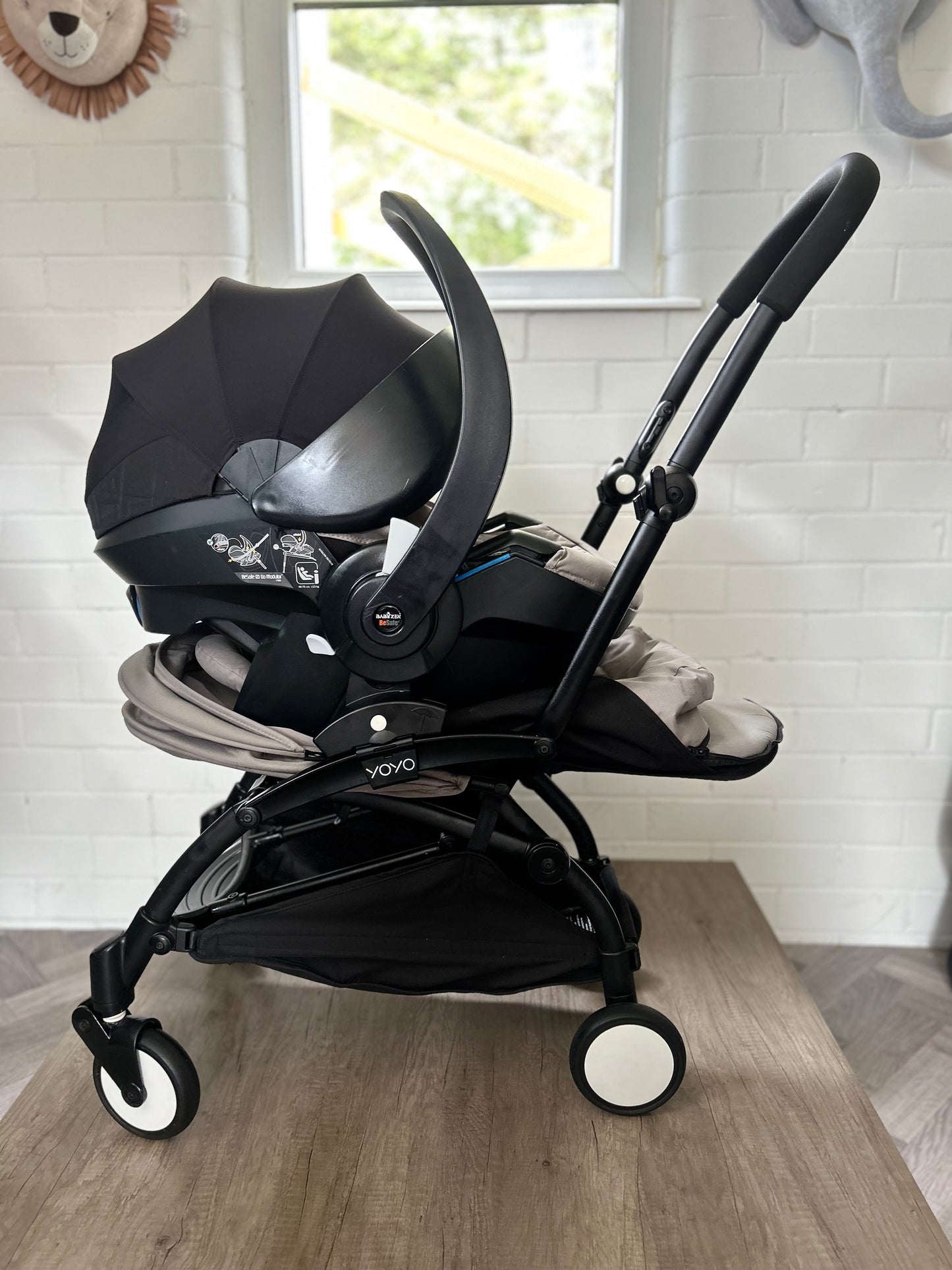 Babyzen YoYo 3 in 1 Travel System in Grey/Black