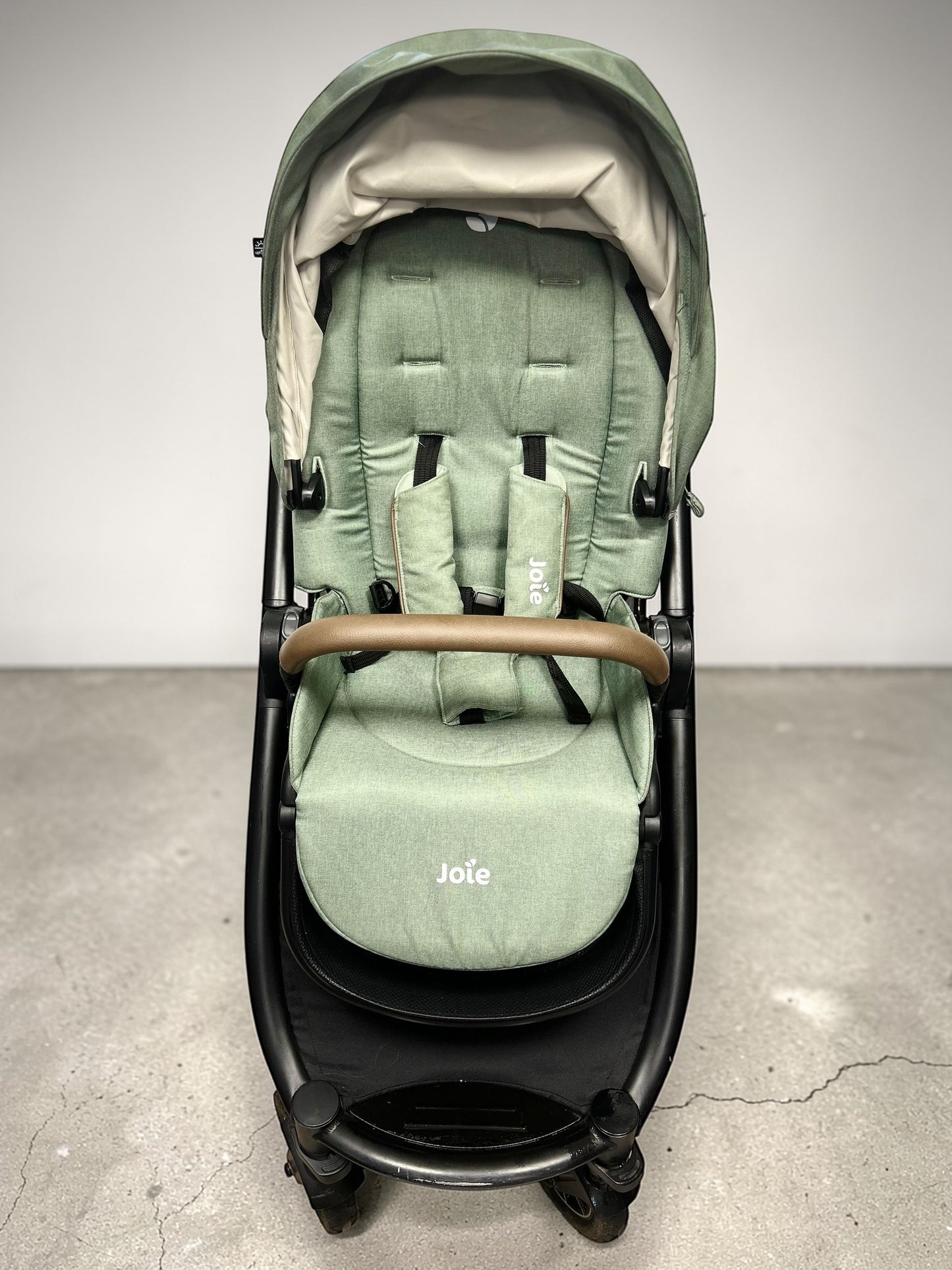 Joie Versatrax E Trio Travel System - Laurel