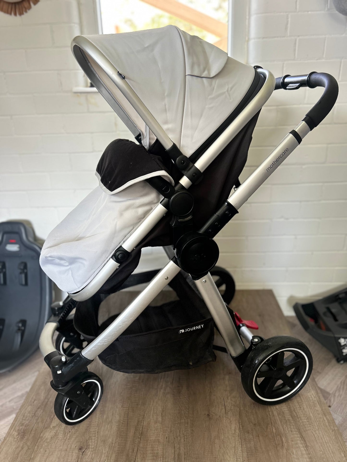 Mothercare 4-Wheel Journey Pushchair - Grey/Brushed Silver