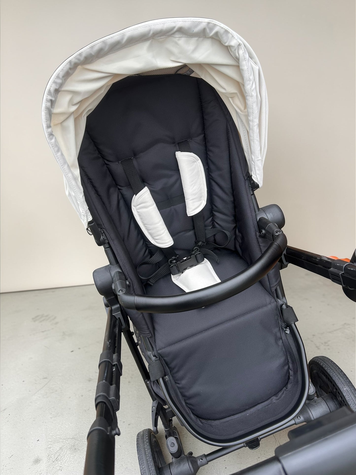 Ickle Bubba Virgo Double Travel System - Black/Stone