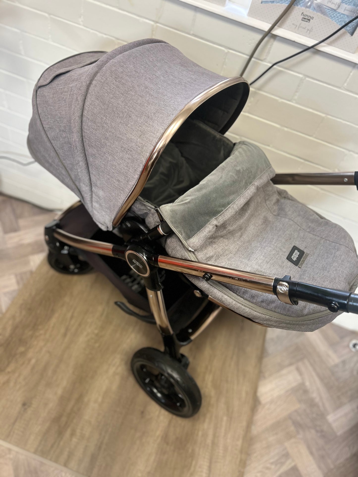 Mamas & Papas Ocarro - Simply Luxe