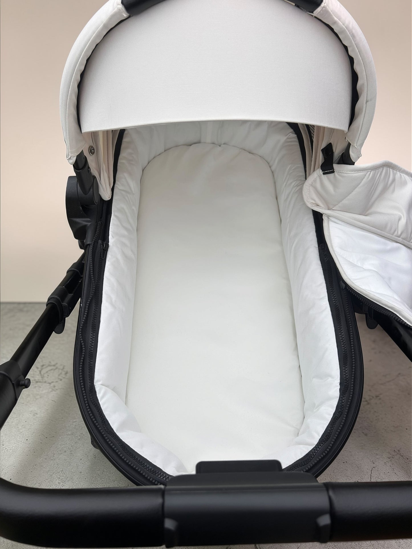 Ickle Bubba Virgo Double Travel System - Black/Stone