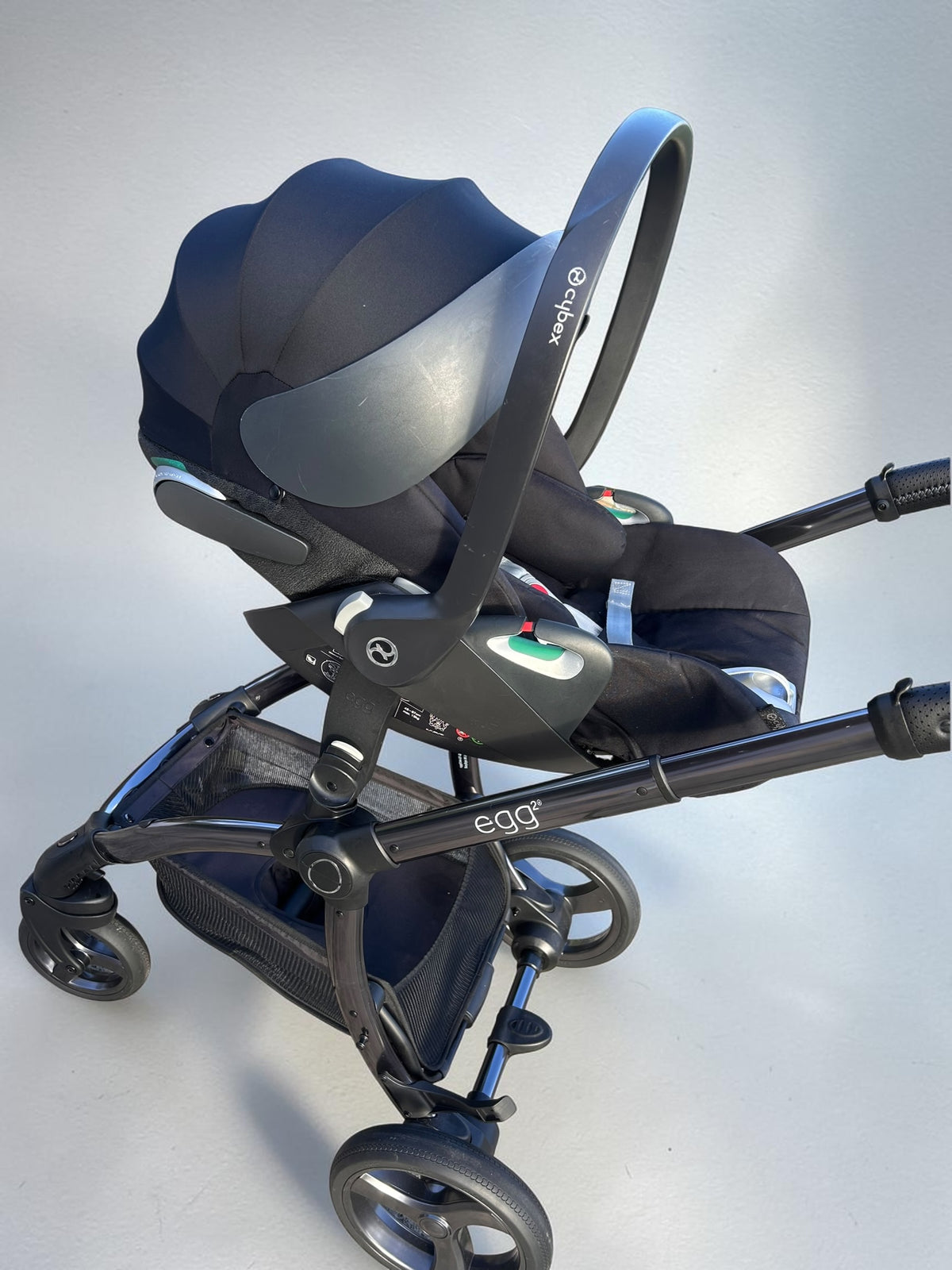 Egg 2 Luxury Travel System – Quartz