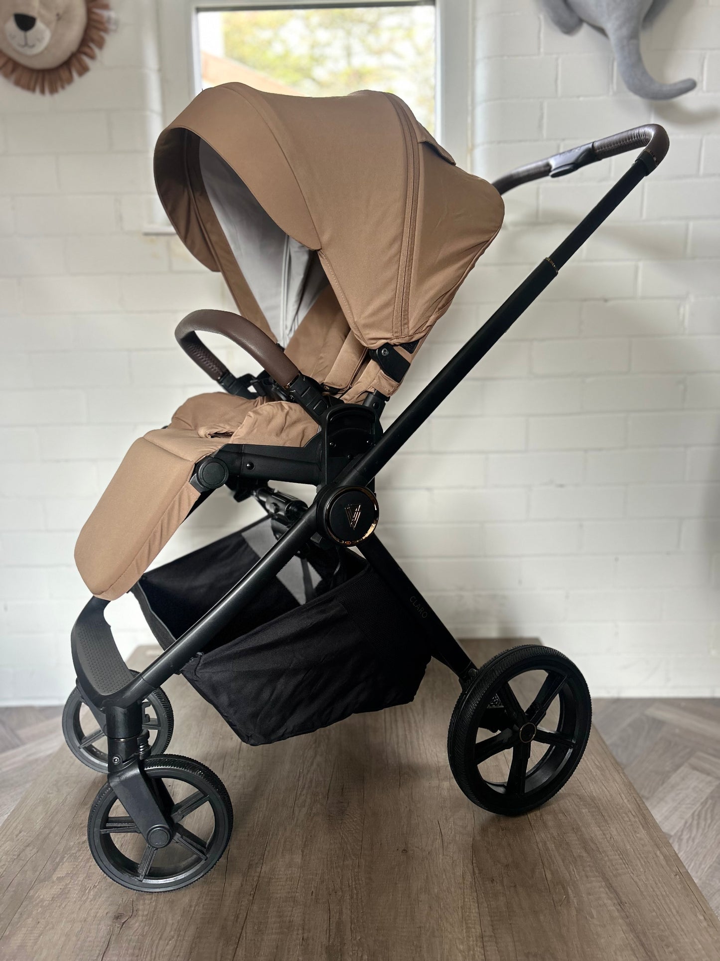 Venicci Claro 3 in 1 Travel System – Caramel
