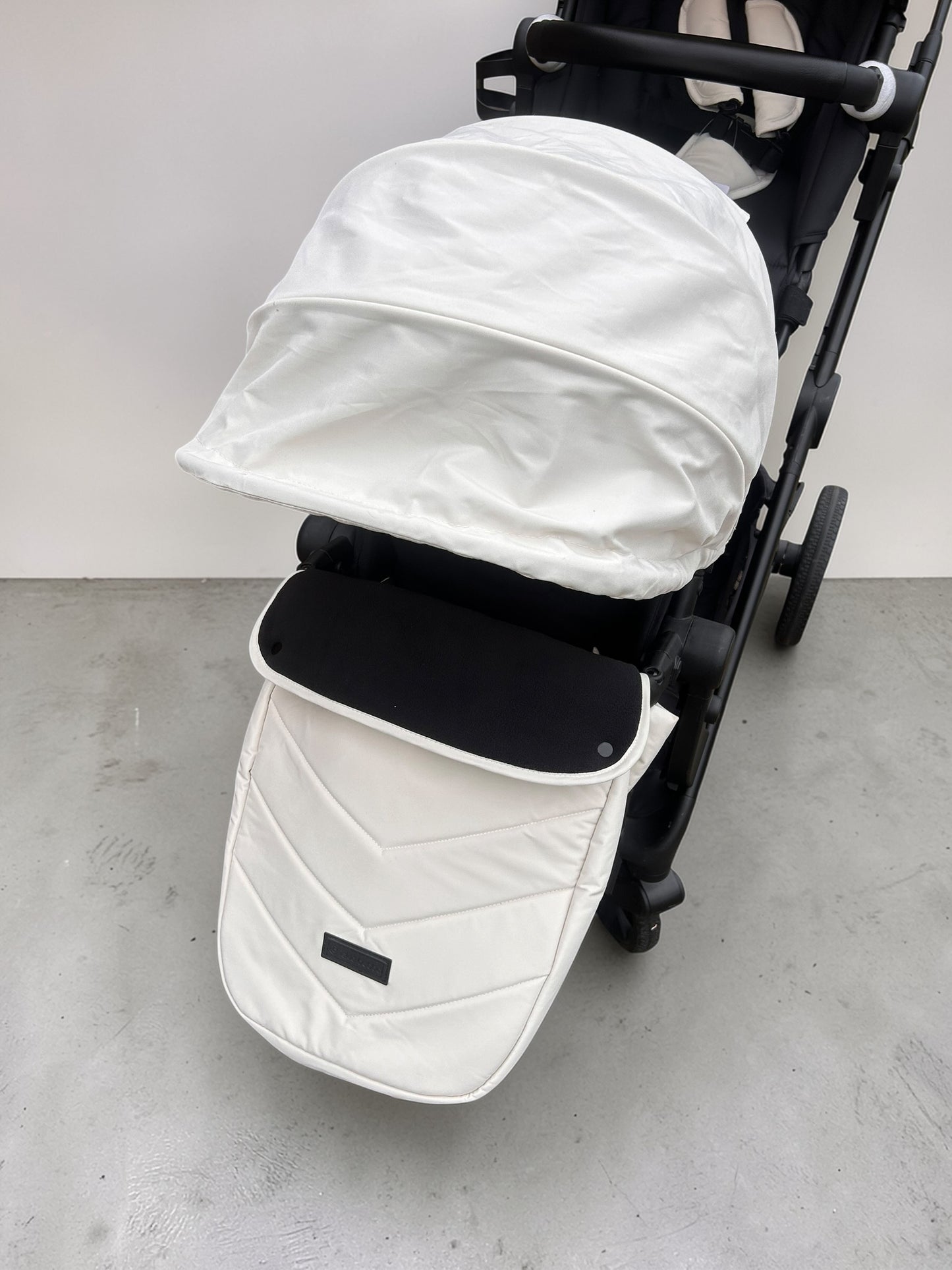 Ickle Bubba Virgo Double Travel System - Black/Stone