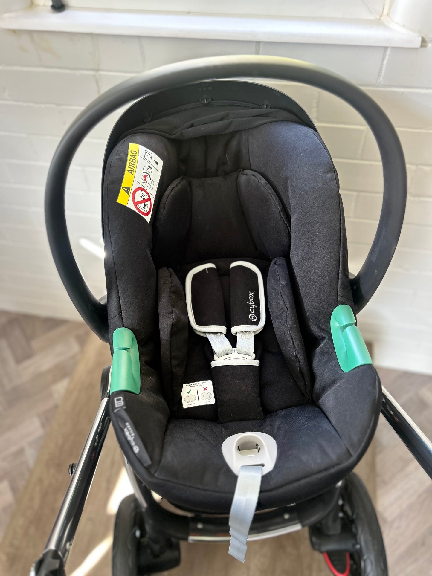 Mamas & Papas Ocarro Black / Chrome 3 in 1 Travel System