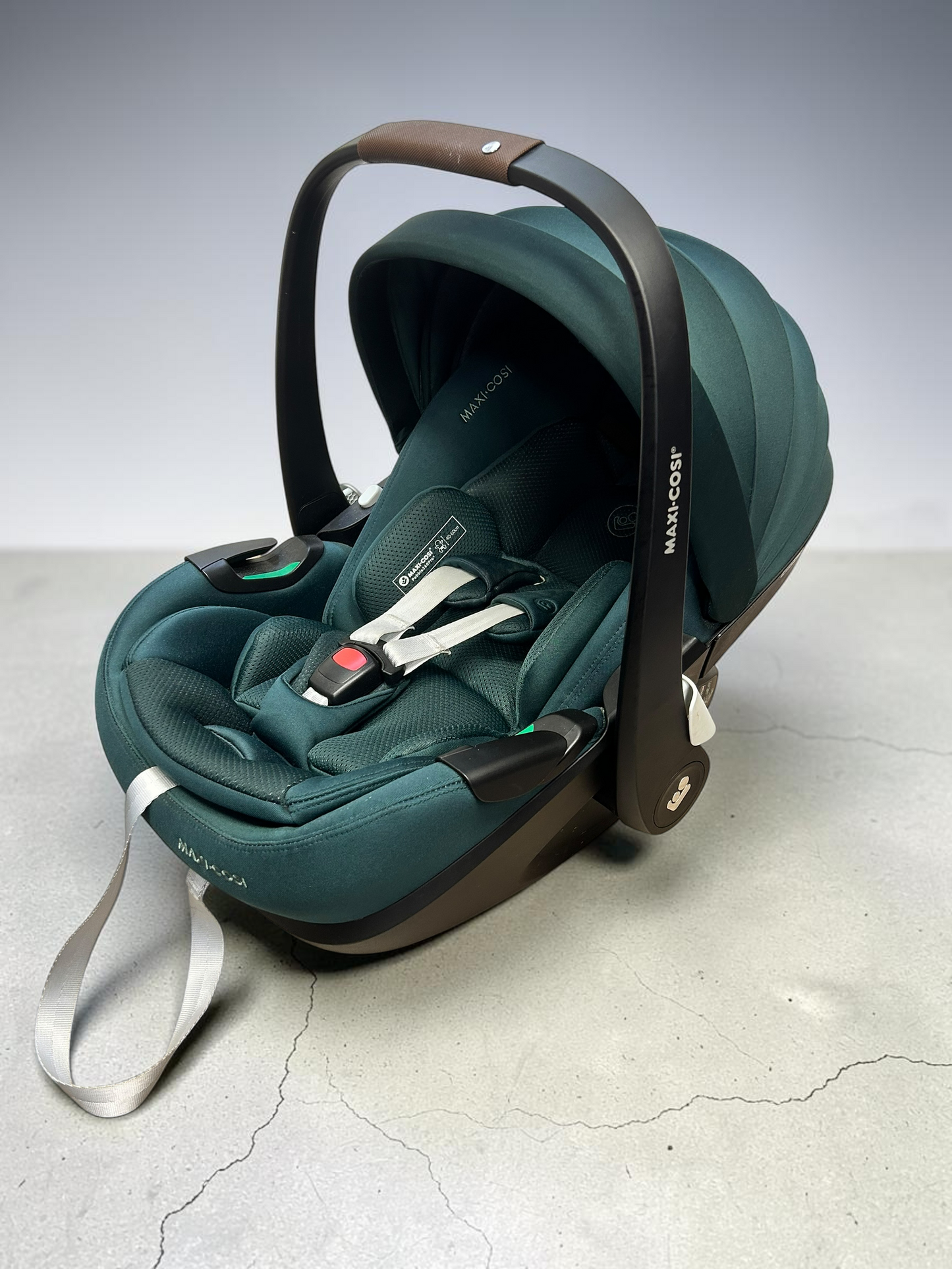 Maxi Cosi Pebble 360 PRO2 i-Size Group 0+ Baby Car Seat - Twillic Green
