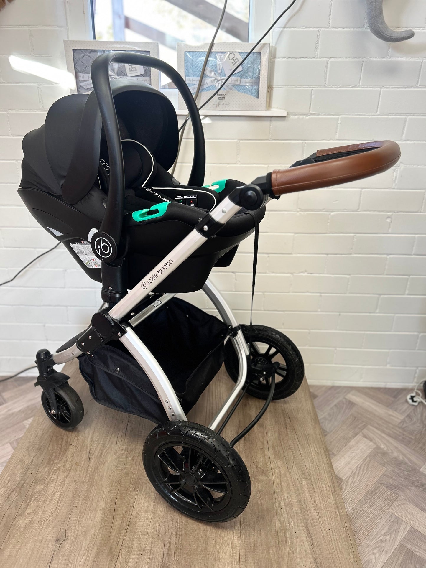 Ickle Bubba Stomp Luxe - Desert - 3 in 1 Travel System