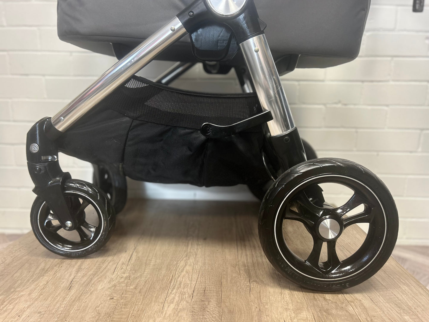 Mamas & Papas Ocarro 3 in 1 Travel System - Fossil Grey