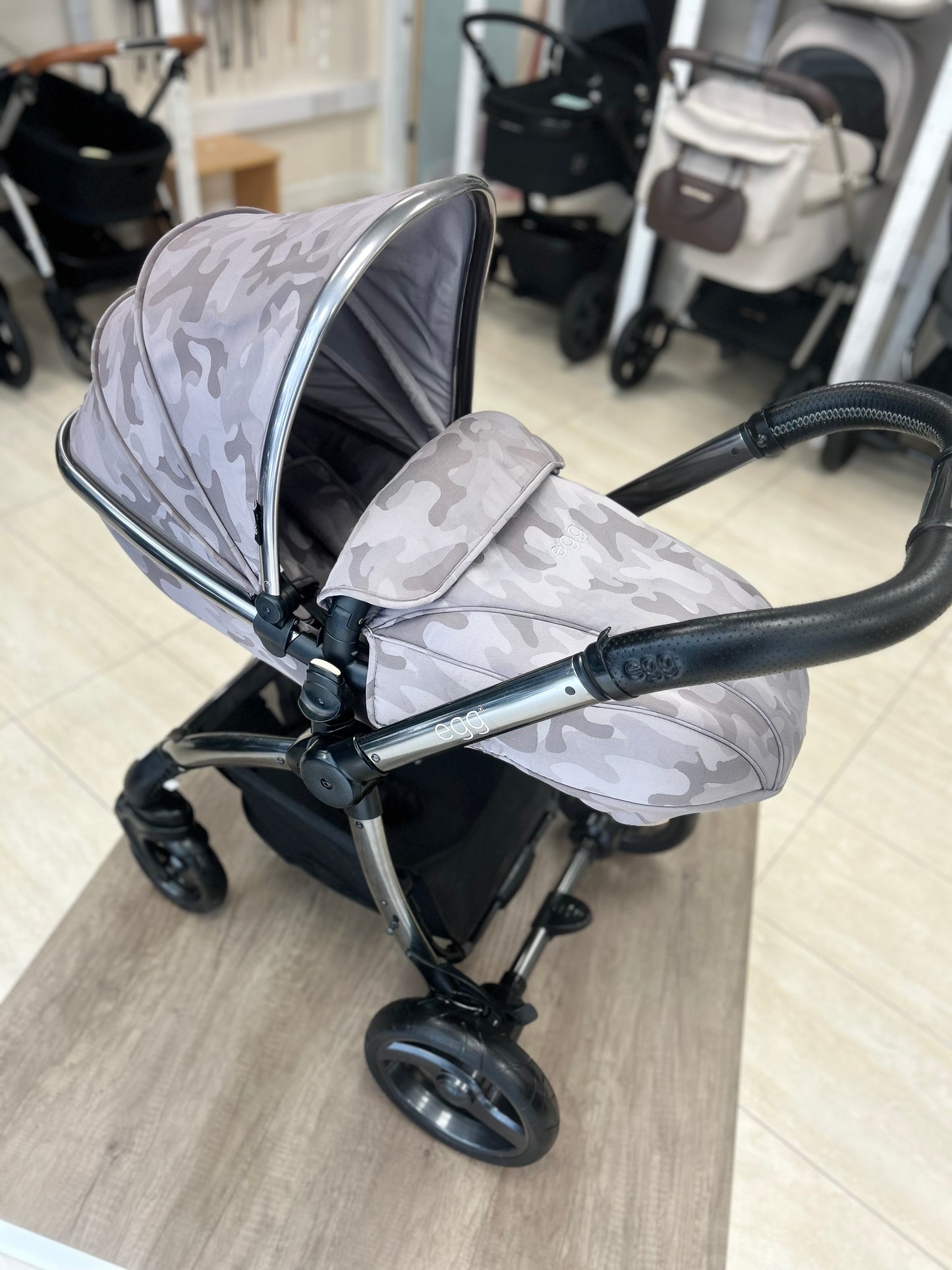 BabyStyle Egg Full Travel System  - Camo Grey