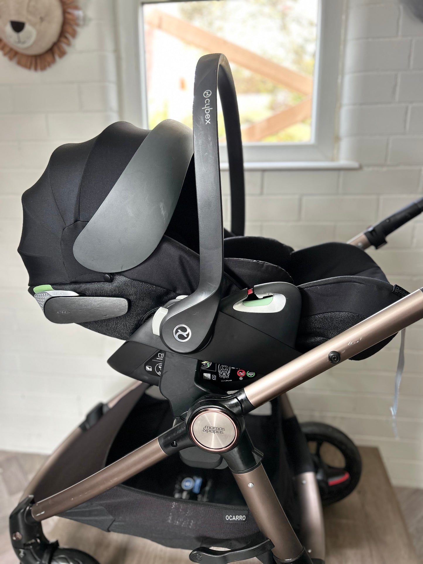 Mamas & Papas Ocarro 3 in 1 Travel System - Phantom