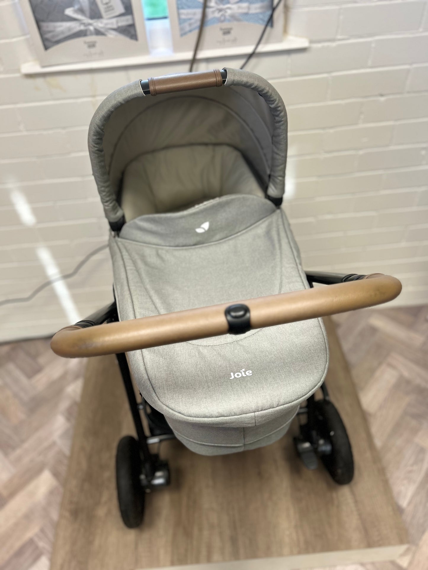 Joie Versatrax 3in1 Travel System Bundle - Pebble