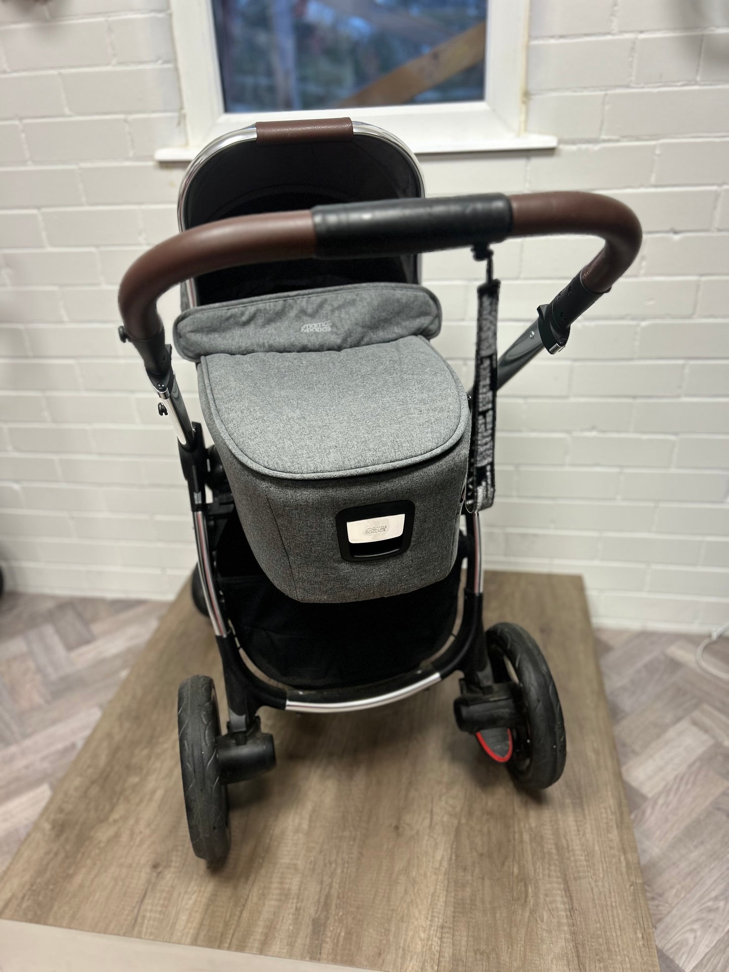Mamas And Papas Ocarro Pushchair & Carrycot - Grey Mist