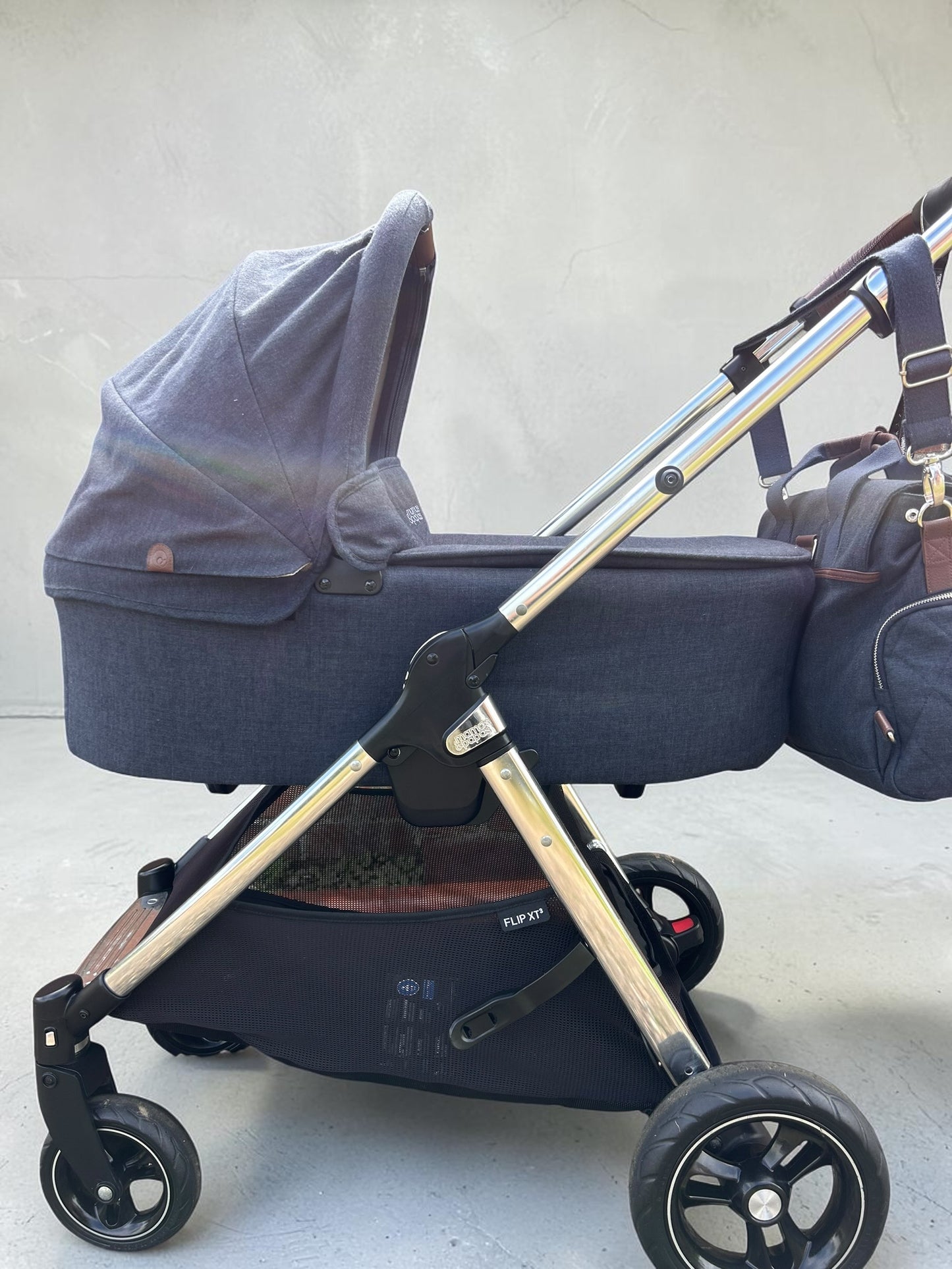 Mamas & Papas Flip XT3 Pushchair & Carrycot Bundle