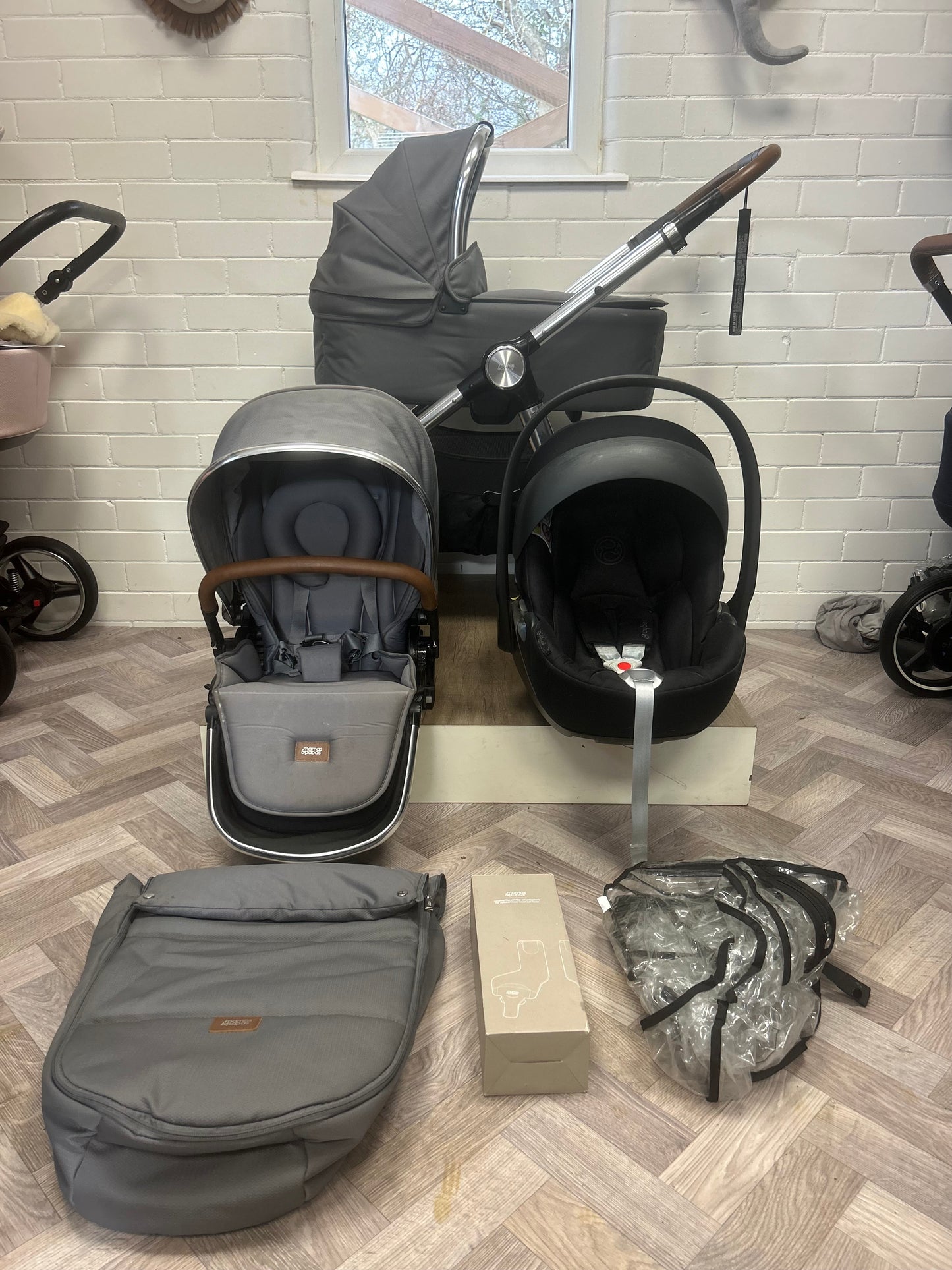 Mamas & Papas Ocarro 3 in 1 Travel System - Fossil Grey