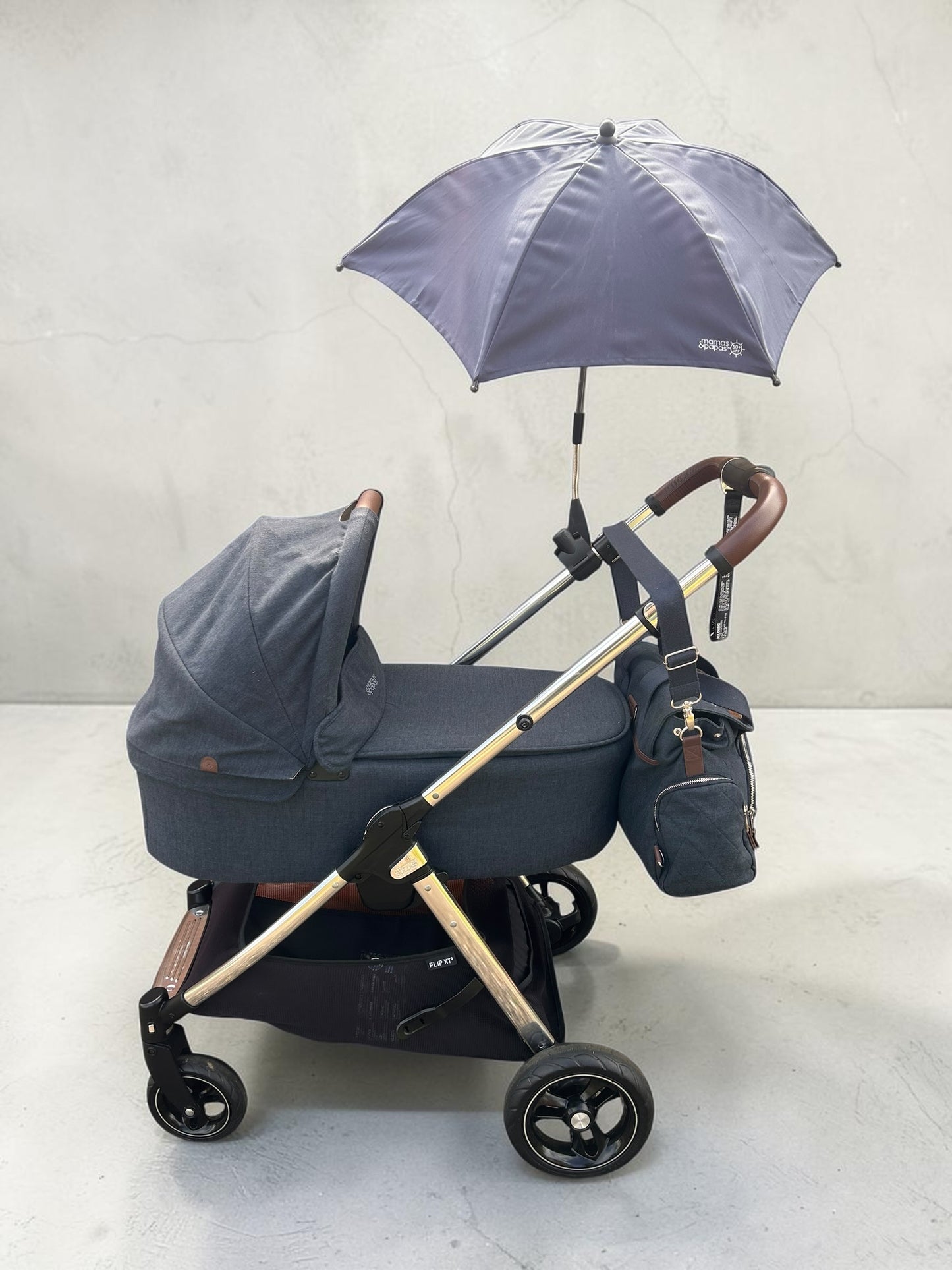 Mamas & Papas Flip XT3 Pushchair & Carrycot Bundle