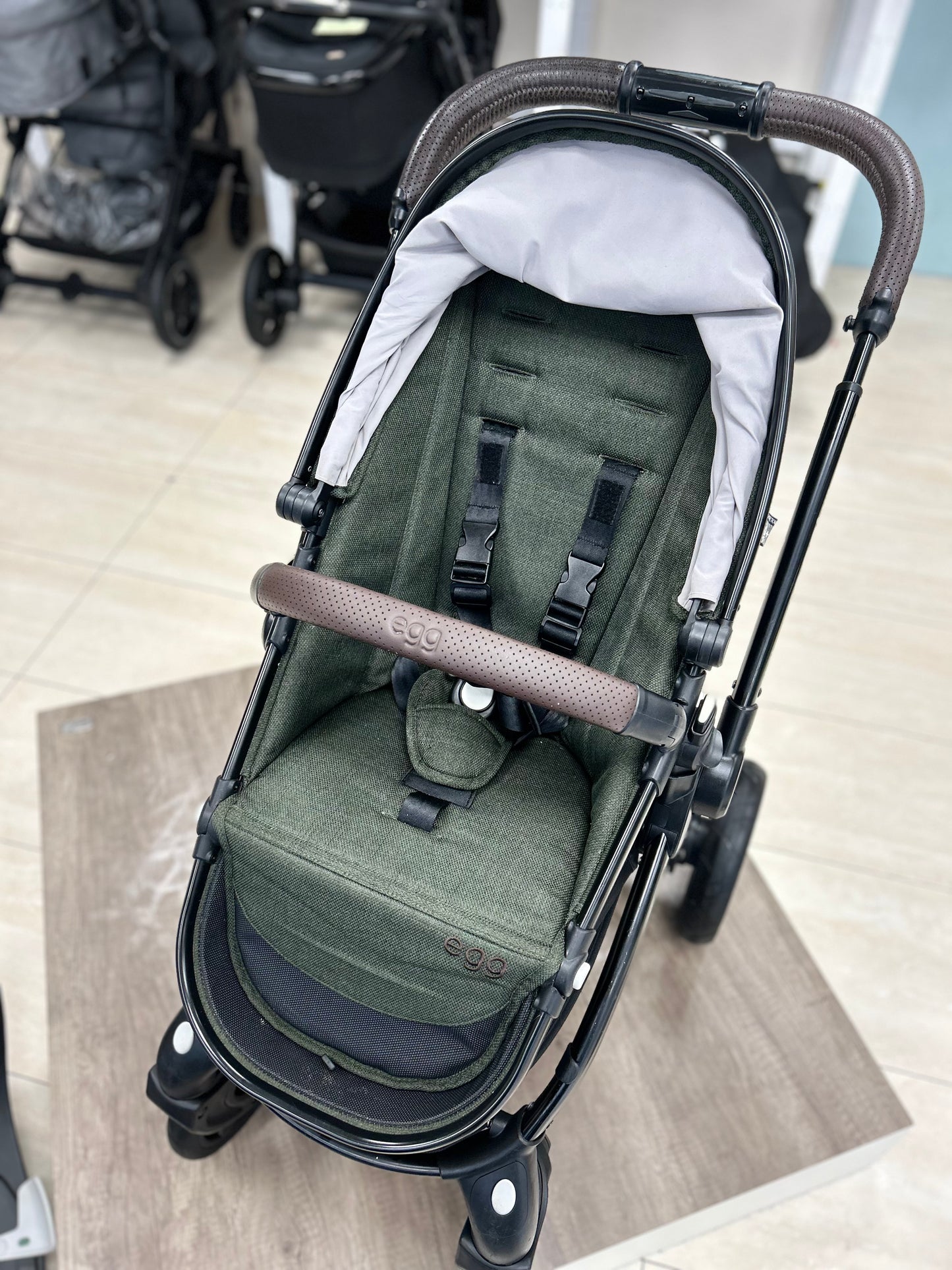 Babystyle Egg • Forest Green • Full Travel System