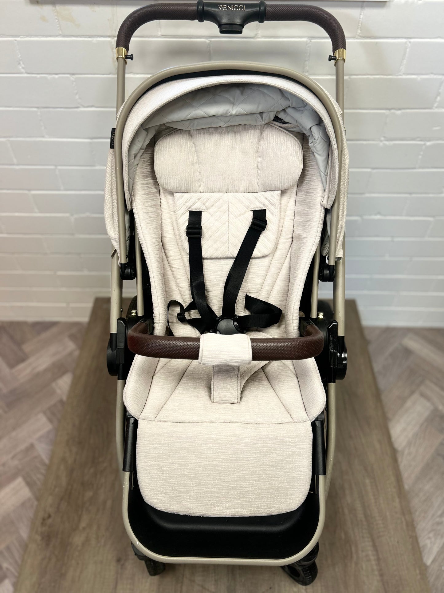 Venicci Tinum Upline - Stone Beige - 2 in 1 Travel System